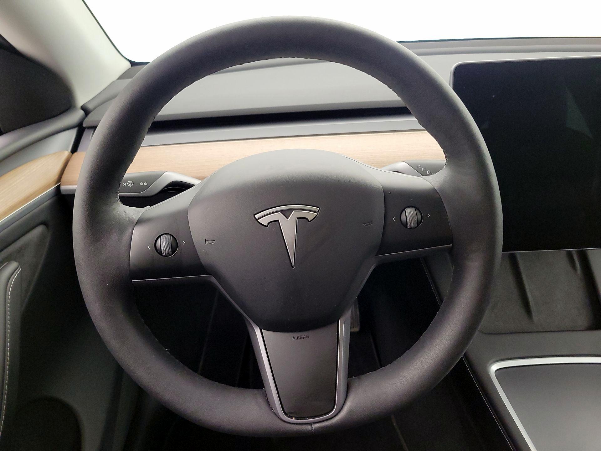 Thumbnail: 2024 Tesla Model Y - 10