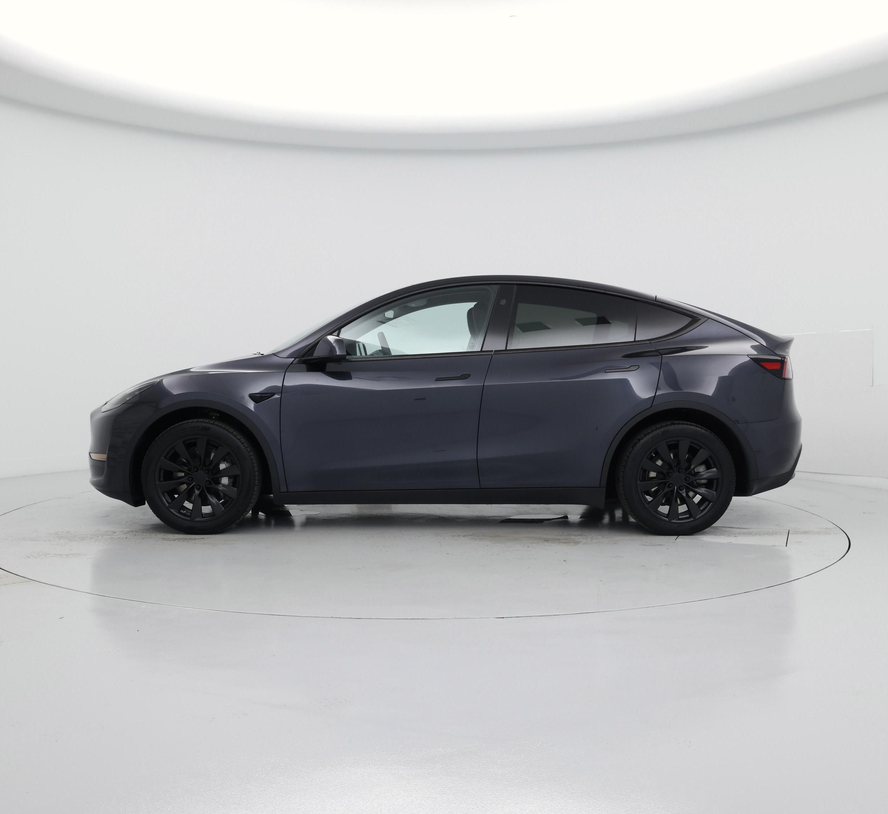 Thumbnail: 2024 Tesla Model Y - 3