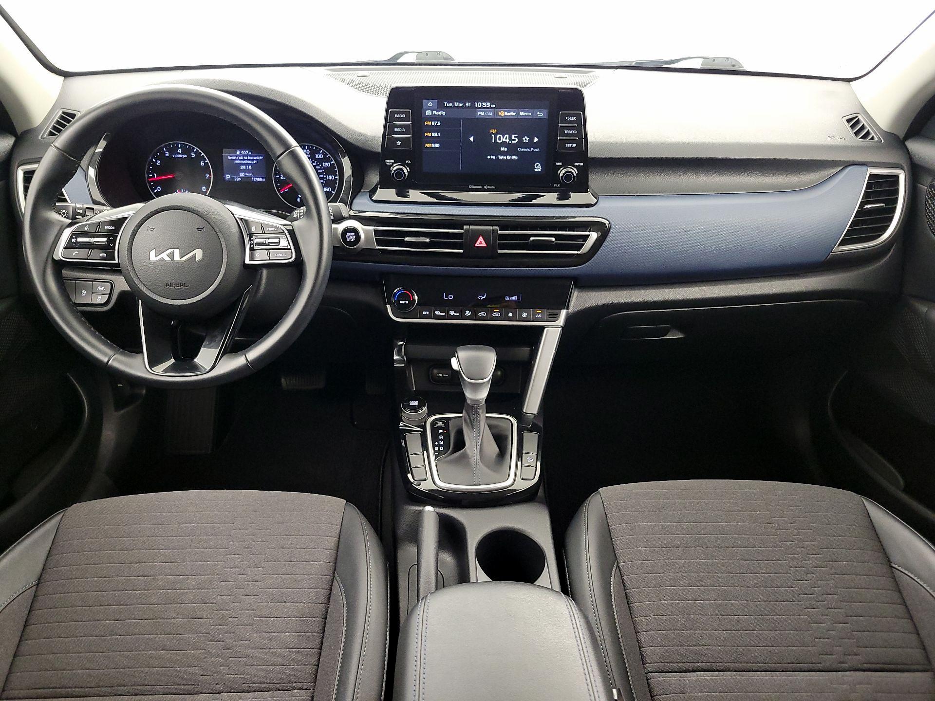 Thumbnail: 2023 Kia Seltos - 9