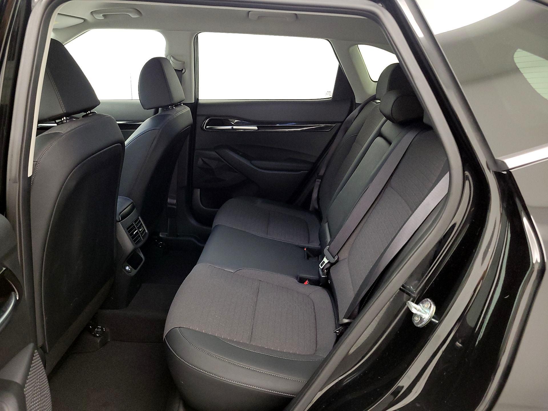 Thumbnail: 2023 Kia Seltos - 19