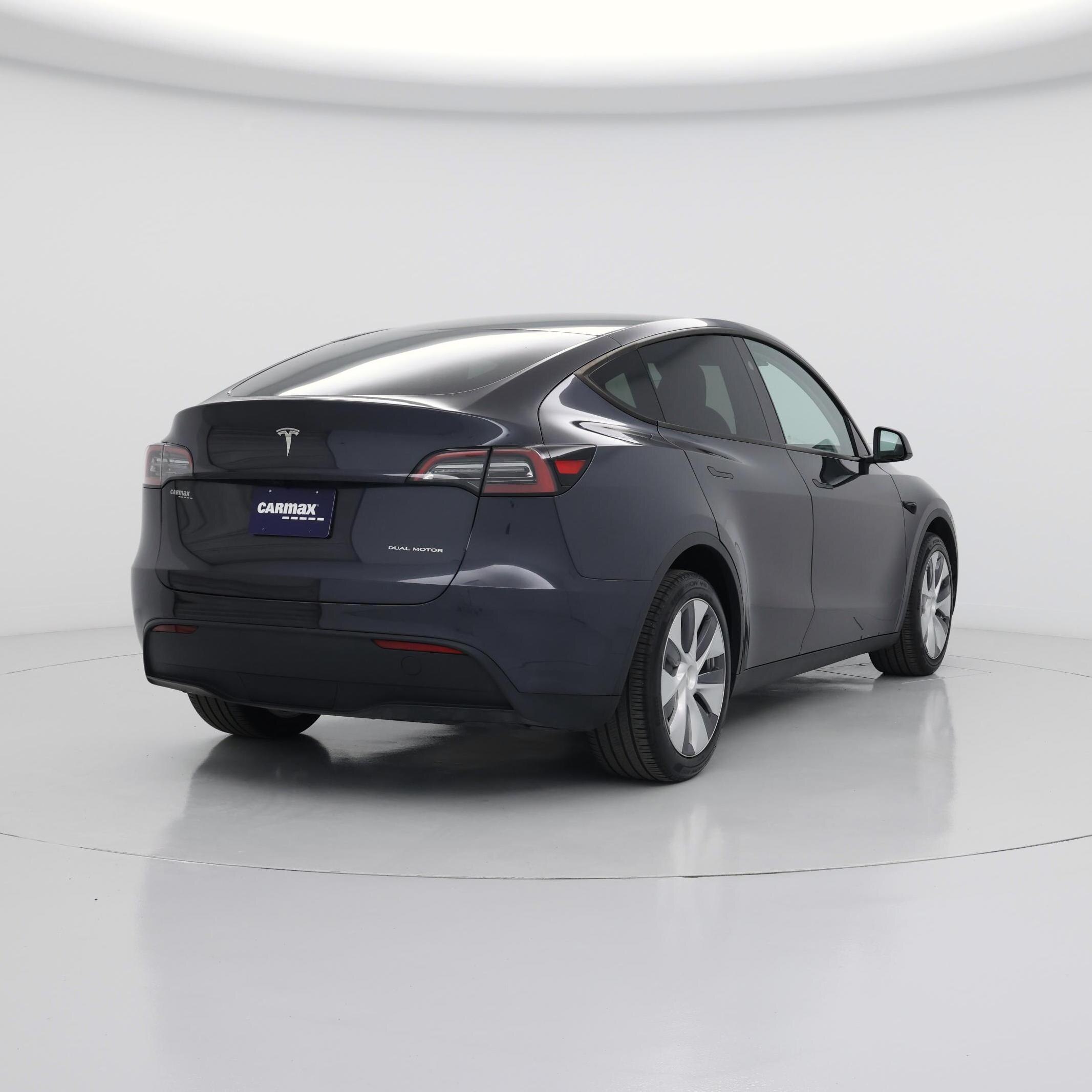 Thumbnail: 2024 Tesla Model Y - 8