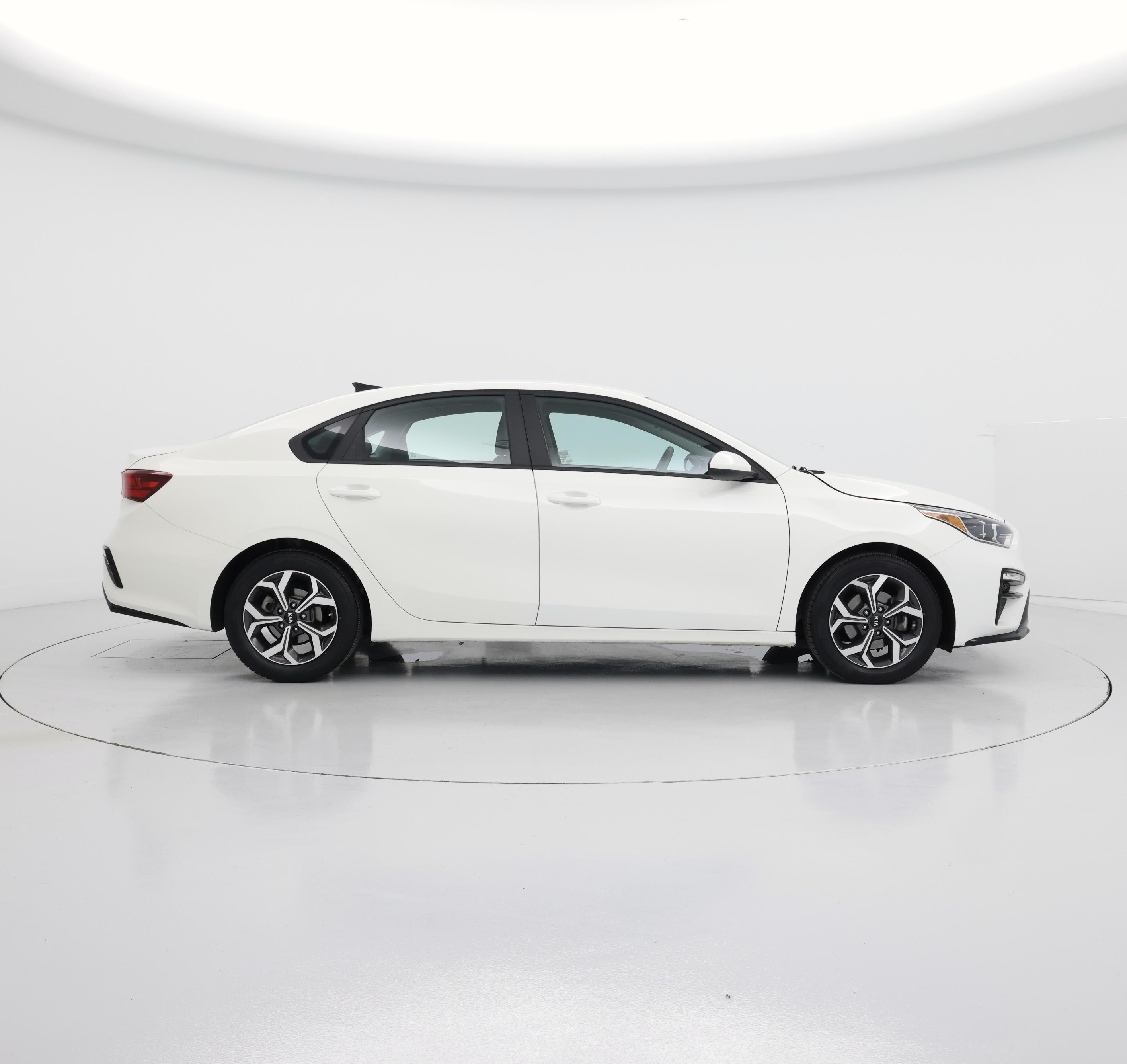Thumbnail: 2020 Kia Forte - 7