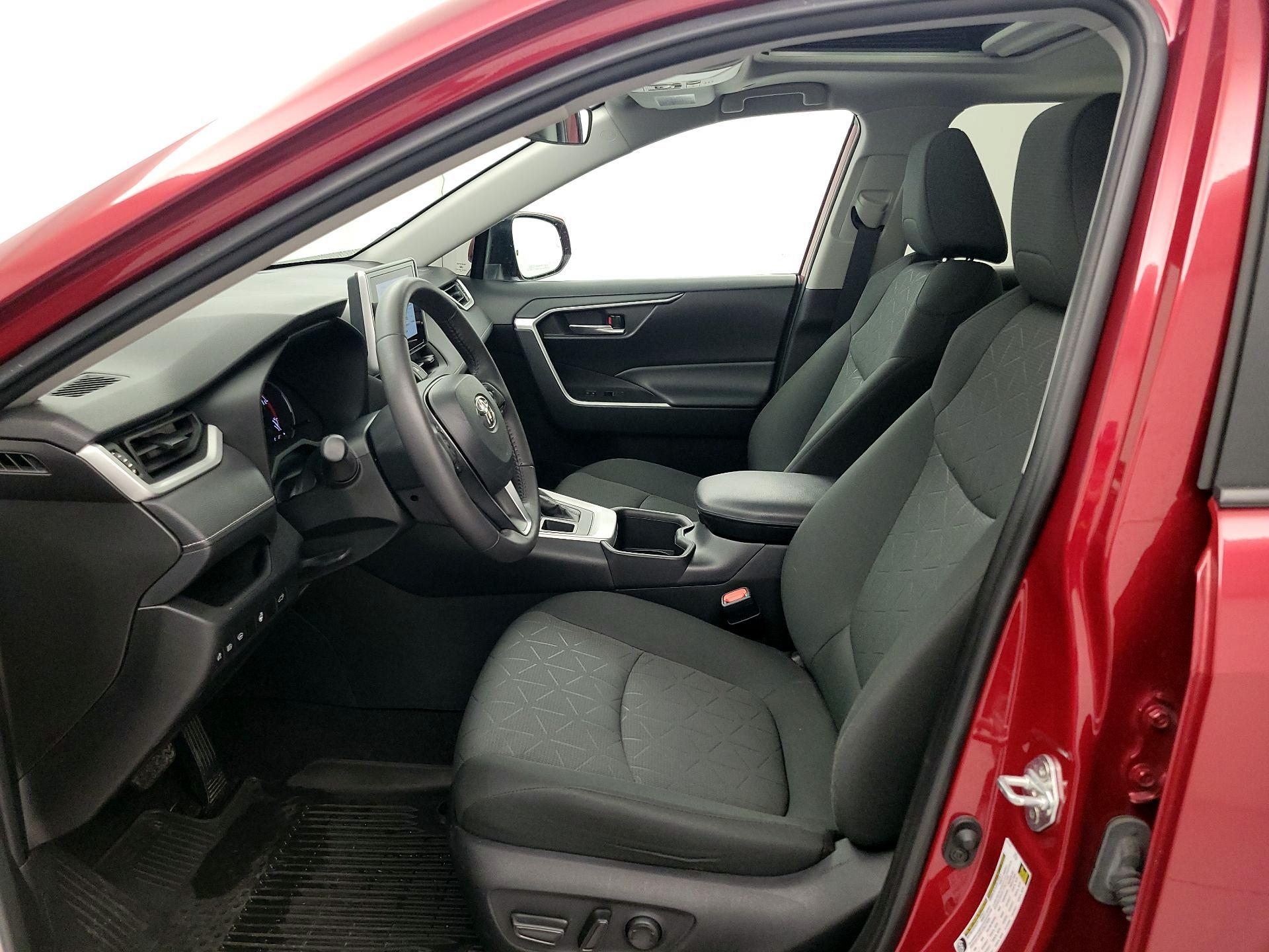 Thumbnail: 2023 Toyota RAV4 - 11