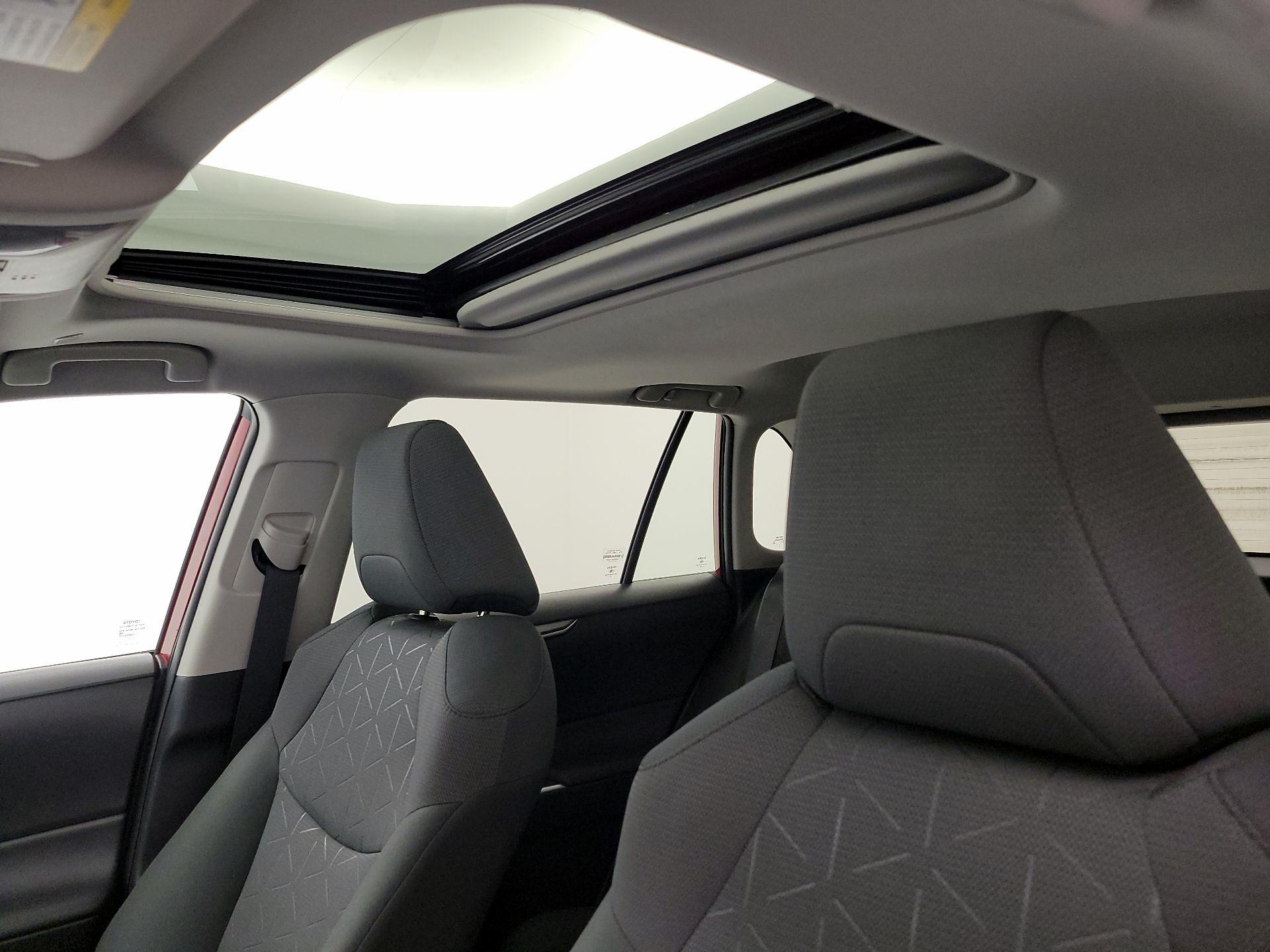 Thumbnail: 2023 Toyota RAV4 - 19