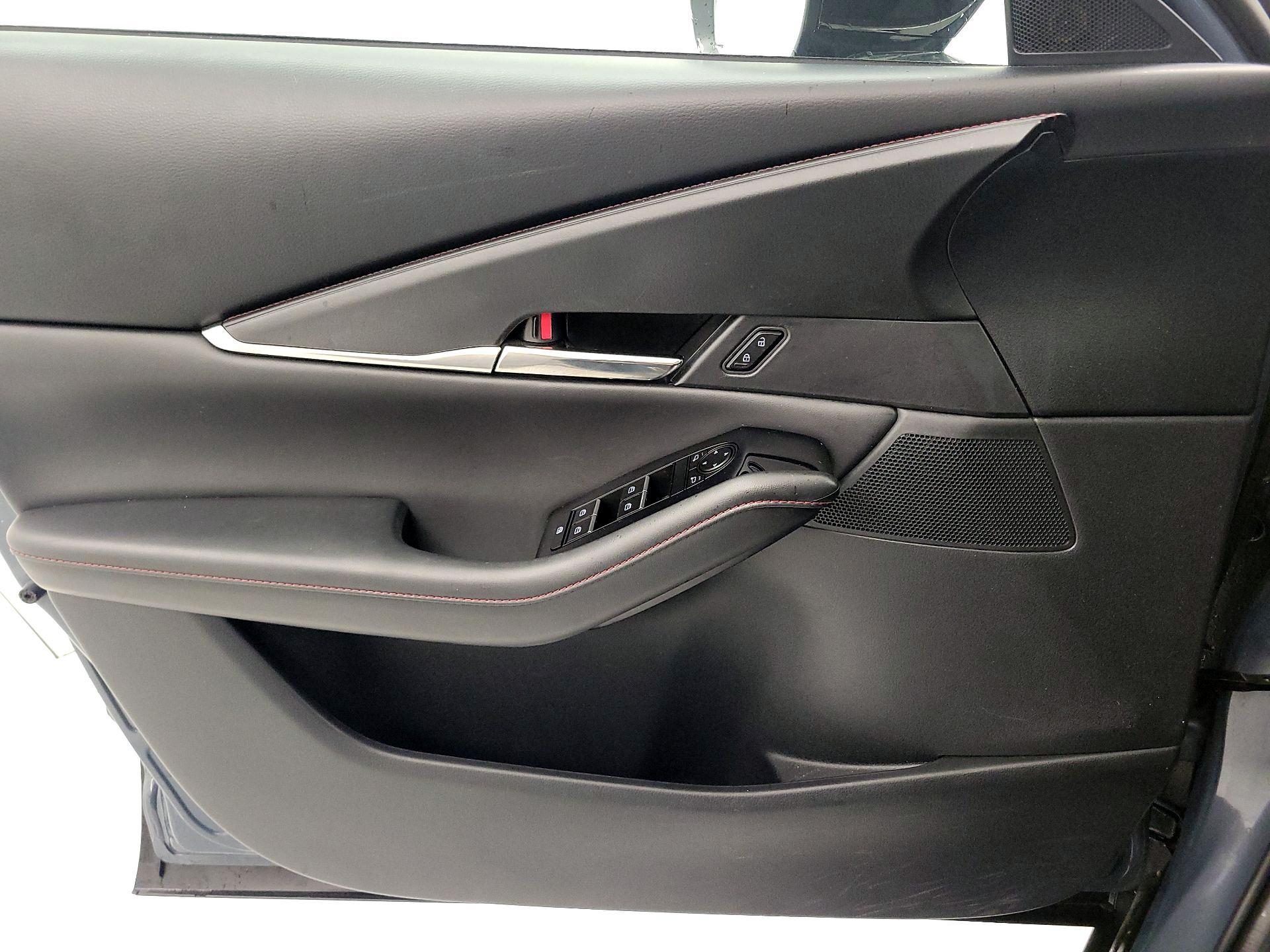 Thumbnail: 2023 Mazda CX-30 - 12