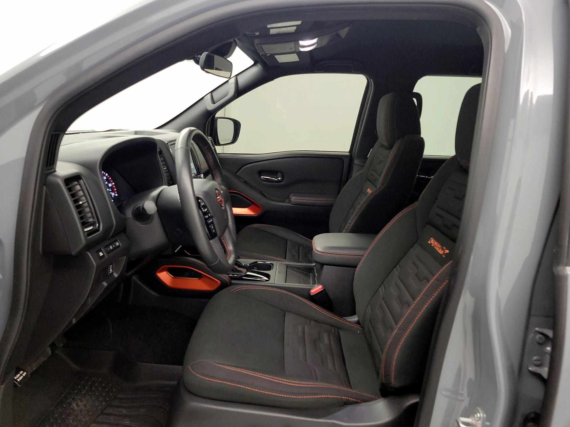 Thumbnail: 2024 Nissan Frontier - 11