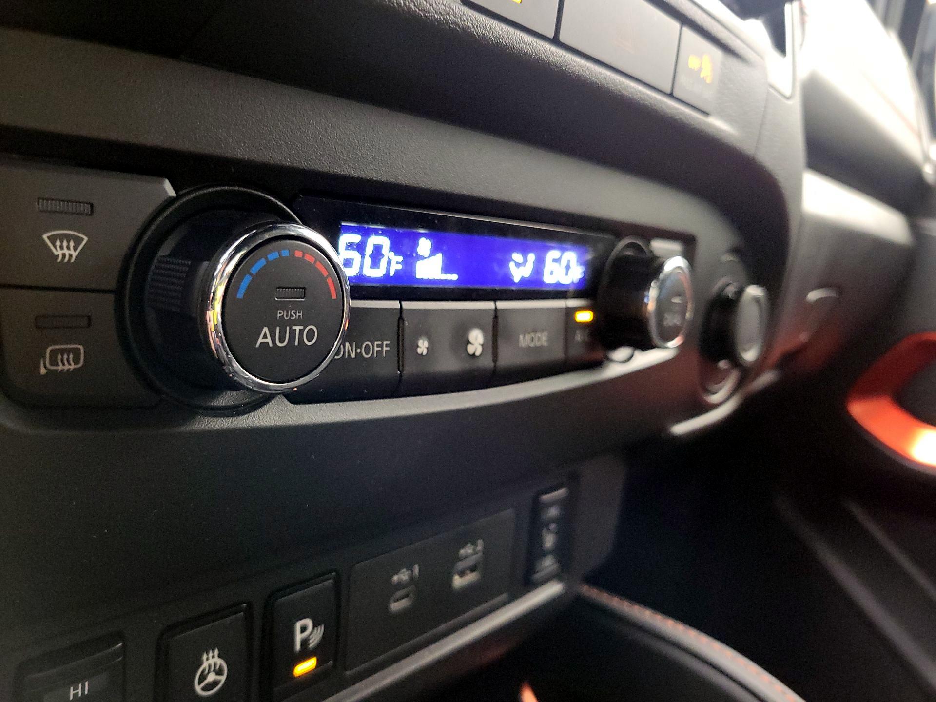 Thumbnail: 2024 Nissan Frontier - 17