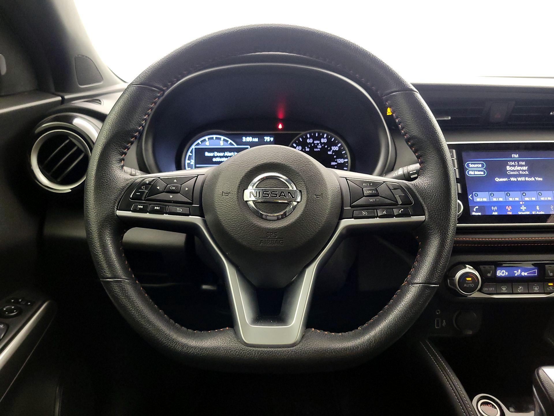 Thumbnail: 2020 Nissan Kicks - 10