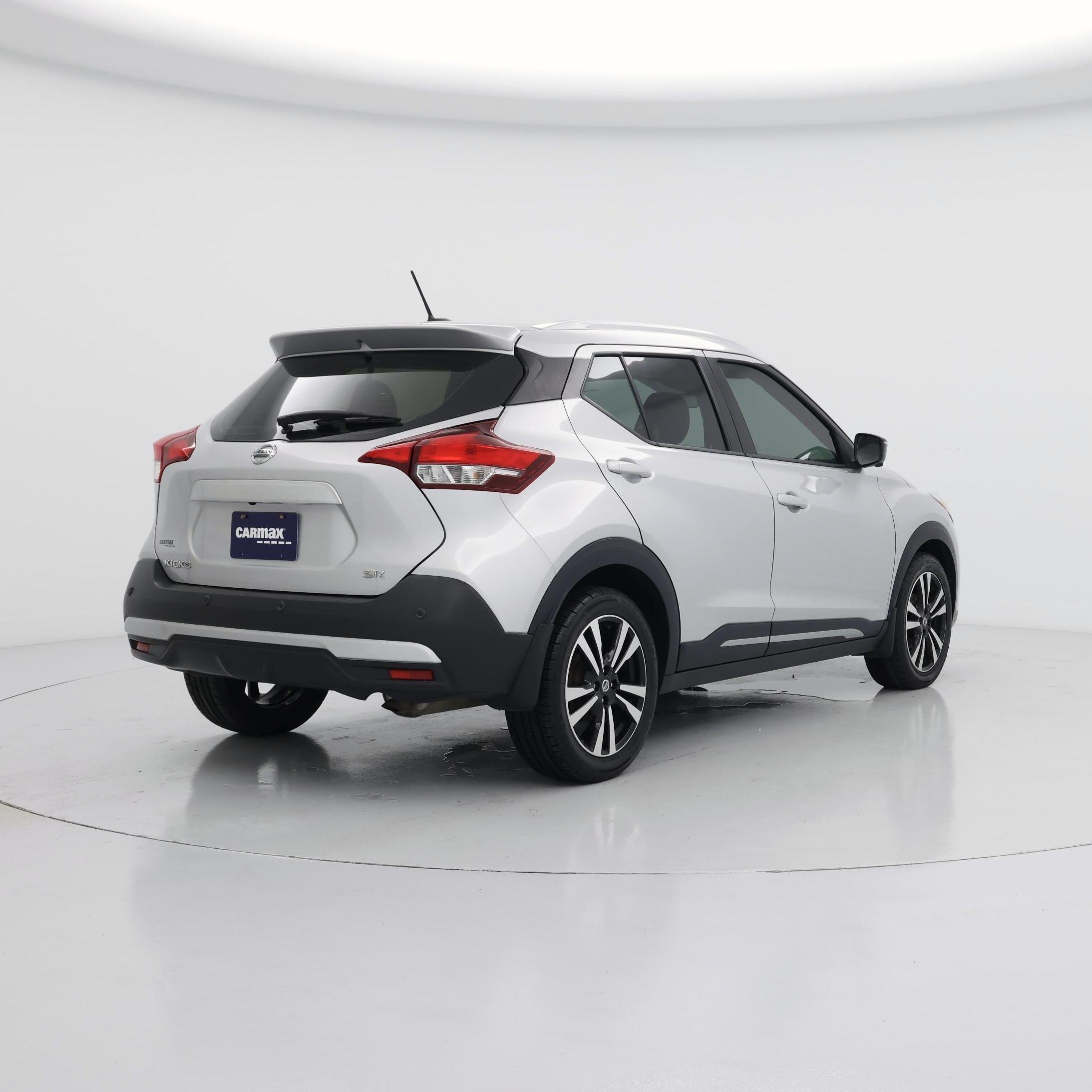Thumbnail: 2020 Nissan Kicks - 8