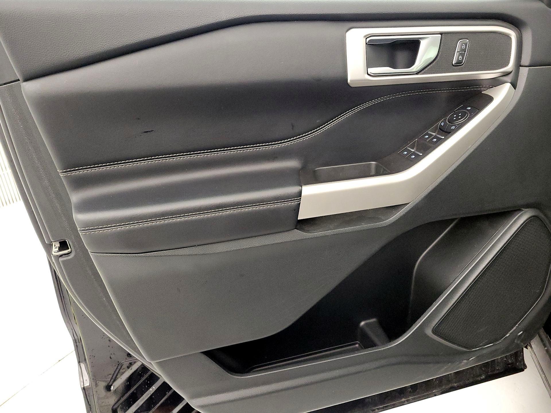 Thumbnail: 2023 Ford Explorer - 12