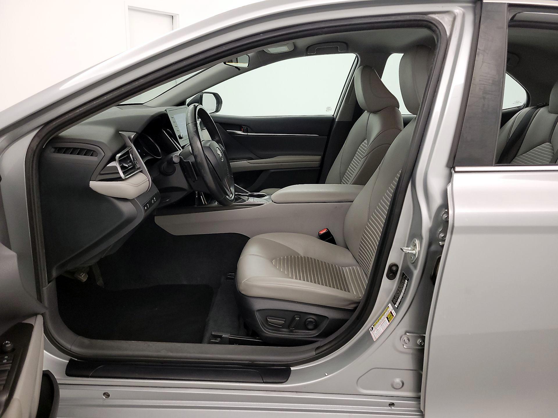 Thumbnail: 2023 Toyota Camry - 11