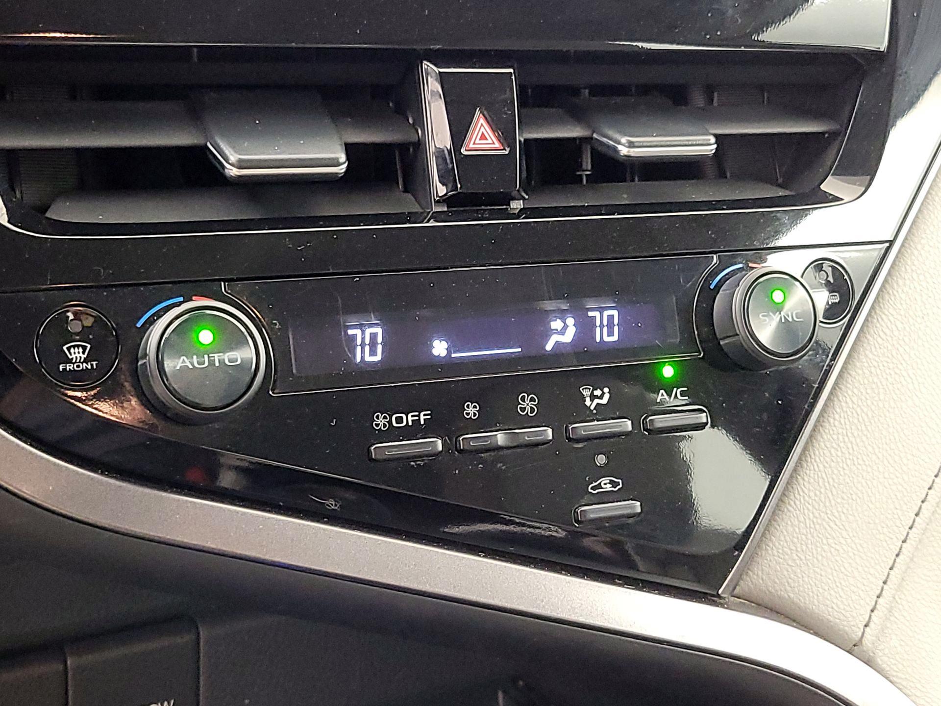 Thumbnail: 2023 Toyota Camry - 16