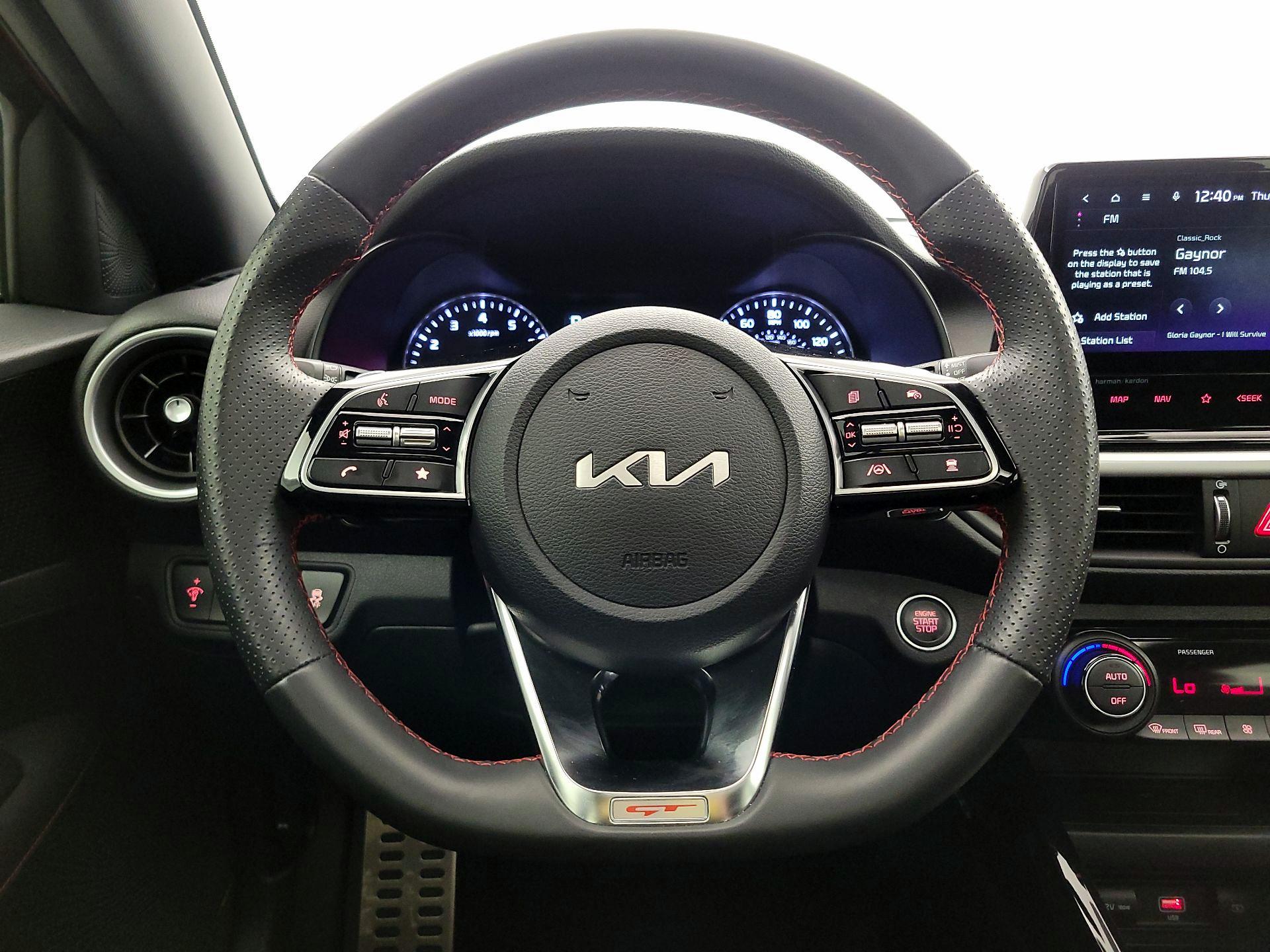 Thumbnail: 2024 Kia Forte - 10