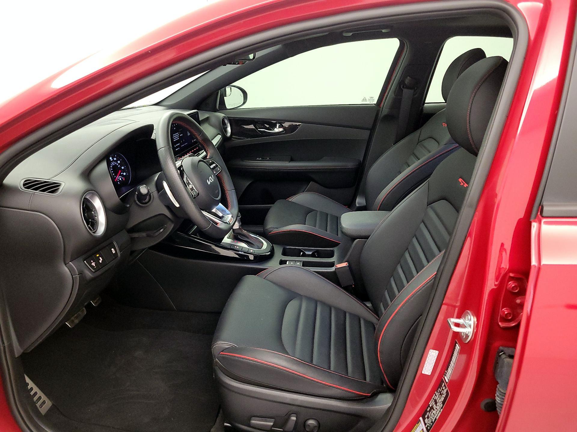 Thumbnail: 2024 Kia Forte - 11