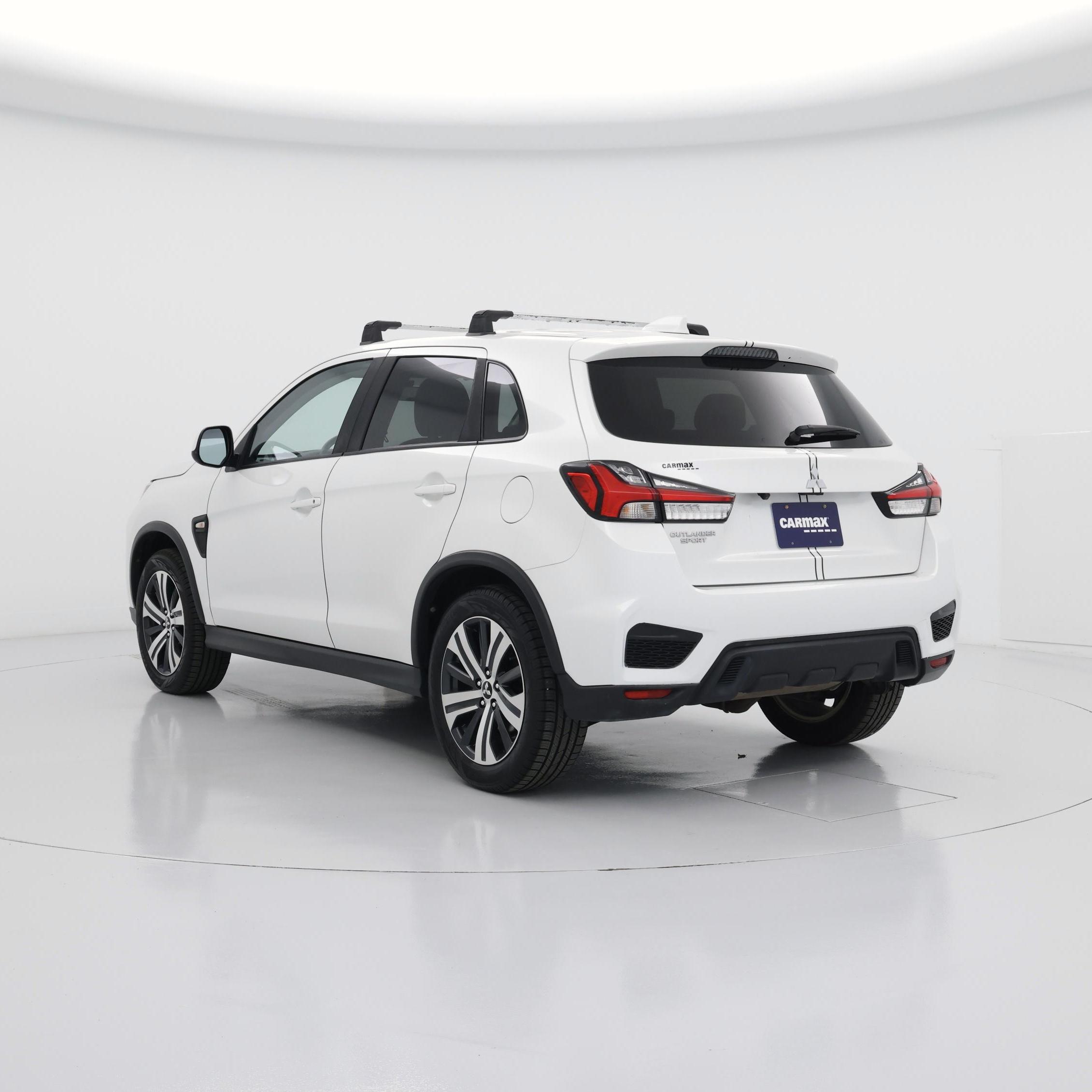 Thumbnail: 2020 Mitsubishi Outlander Sport - 2