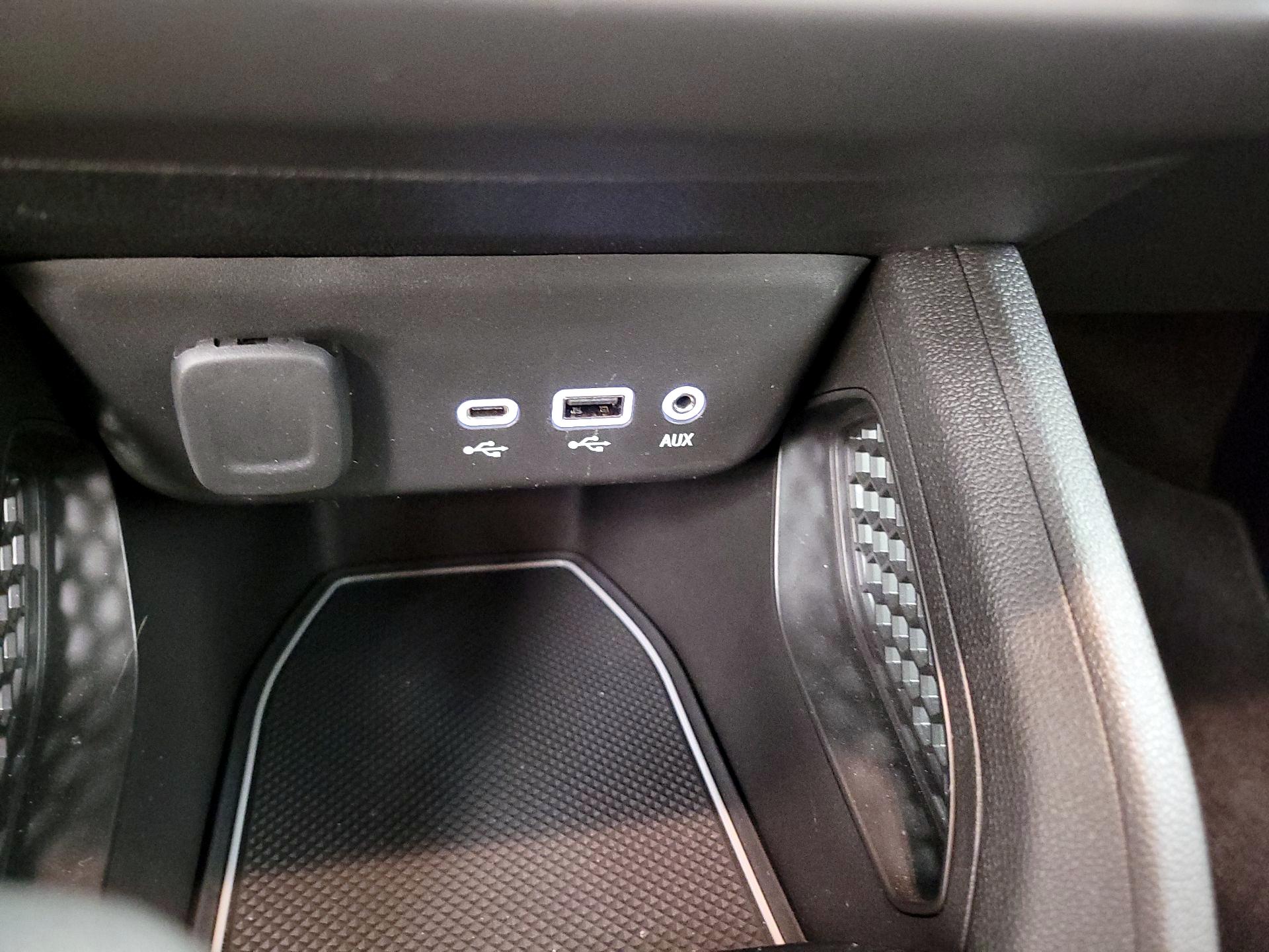 Thumbnail: 2022 Chevrolet TrailBlazer - 18