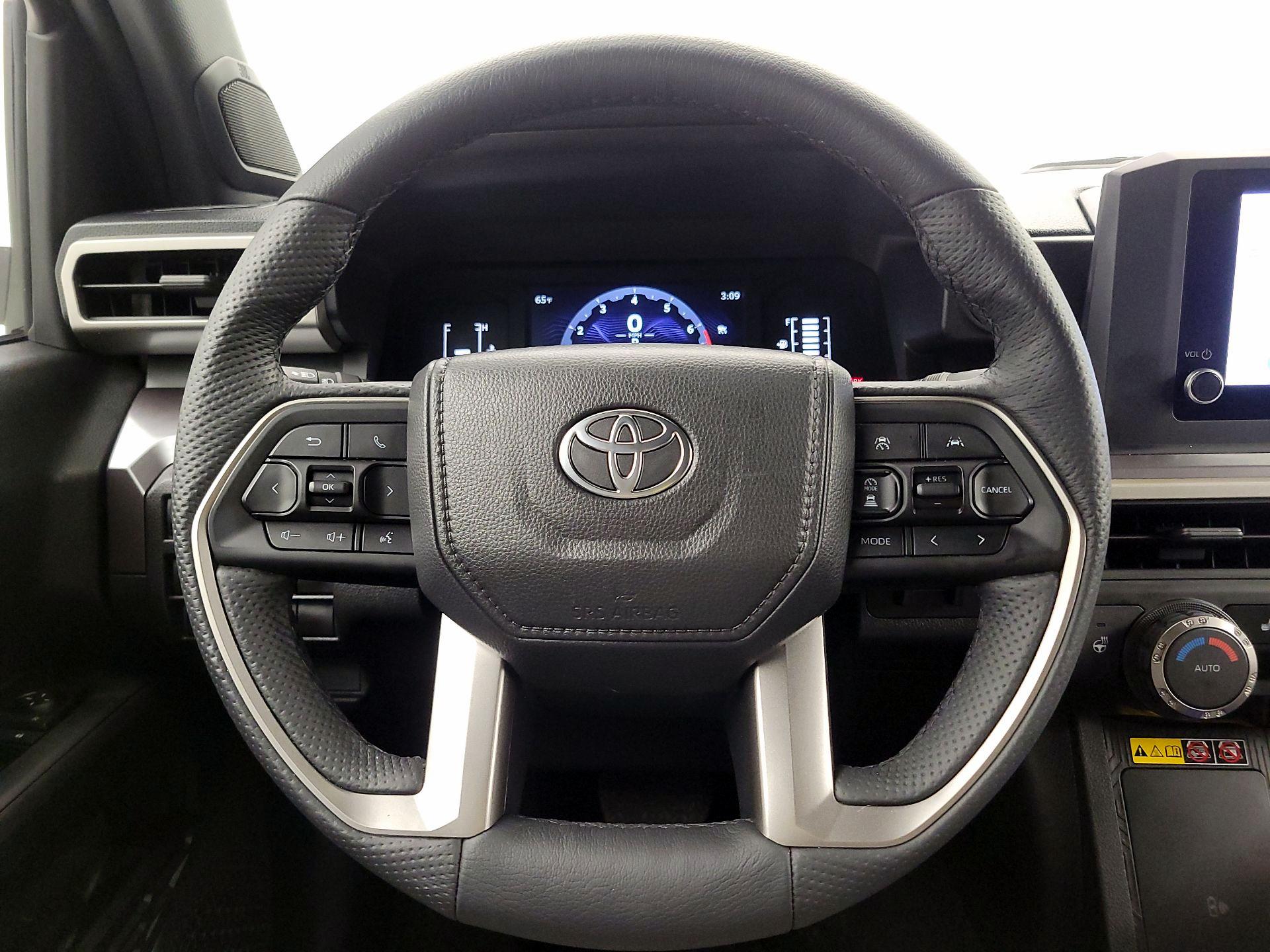 Thumbnail: 2025 Toyota Tacoma - 10