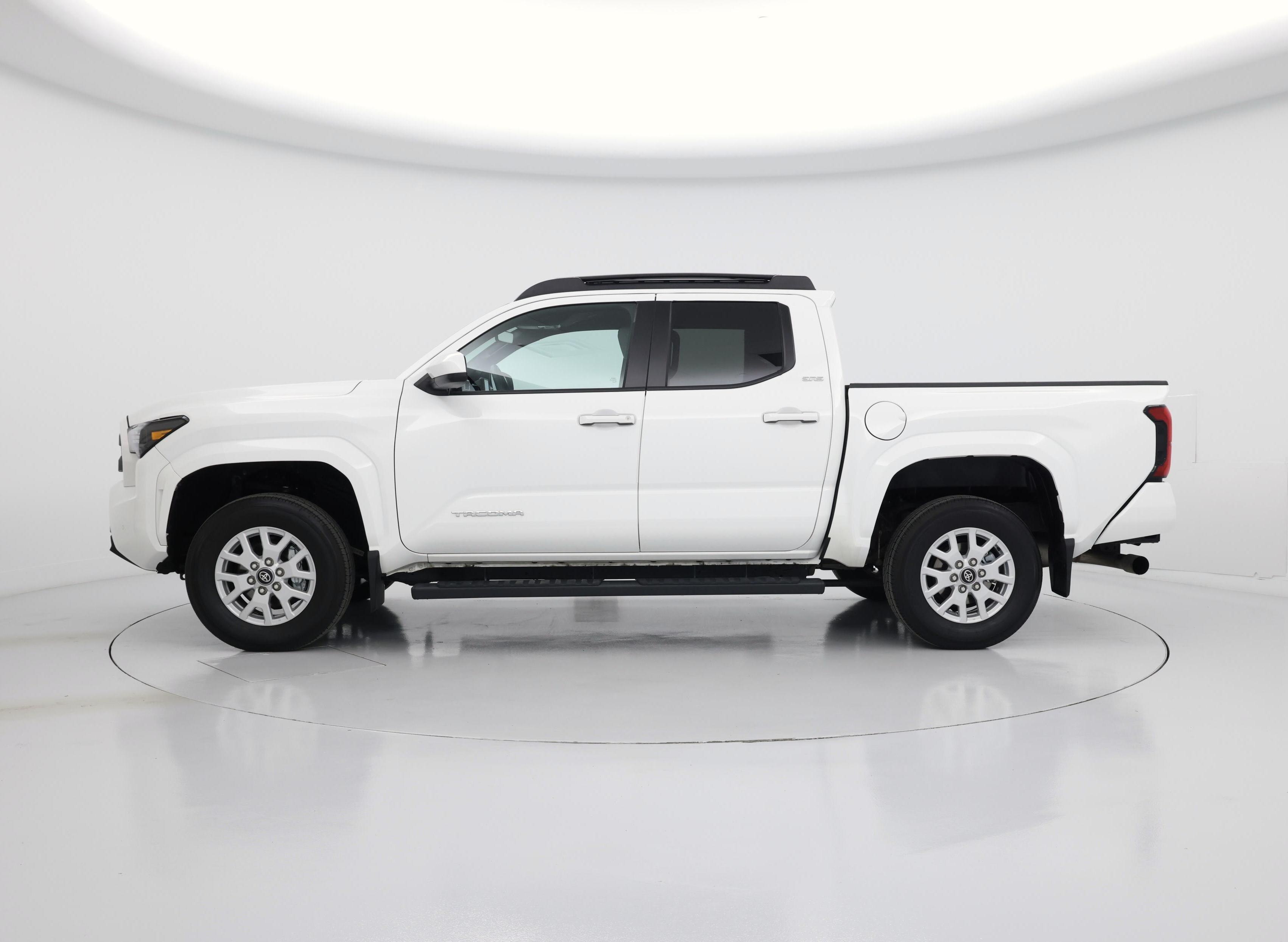 Thumbnail: 2025 Toyota Tacoma - 3