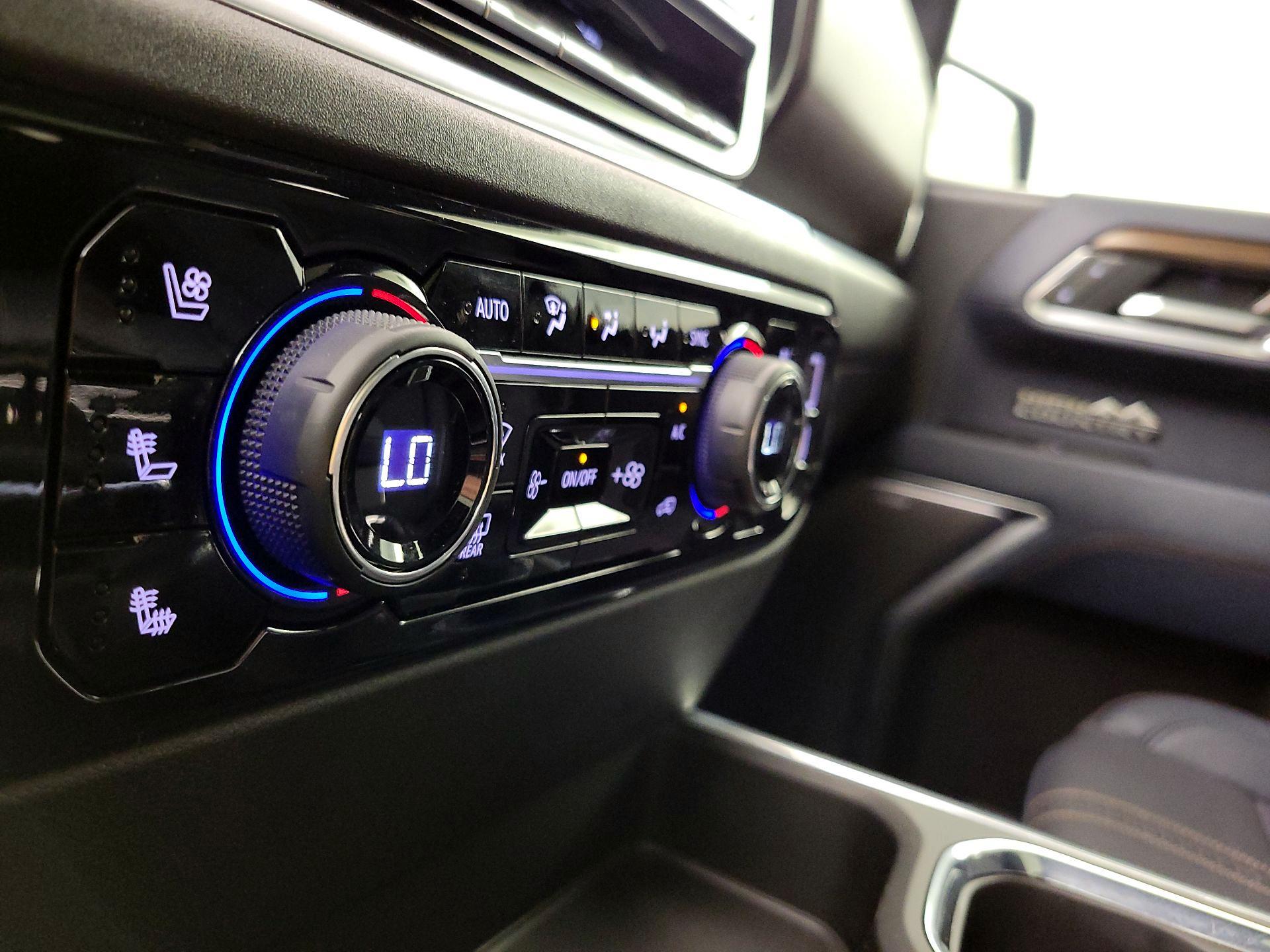 Thumbnail: 2025 Chevrolet Silverado 1500 - 16