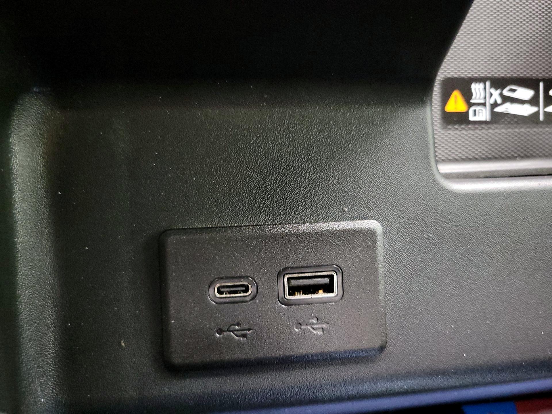 Thumbnail: 2025 Chevrolet Silverado 1500 - 18