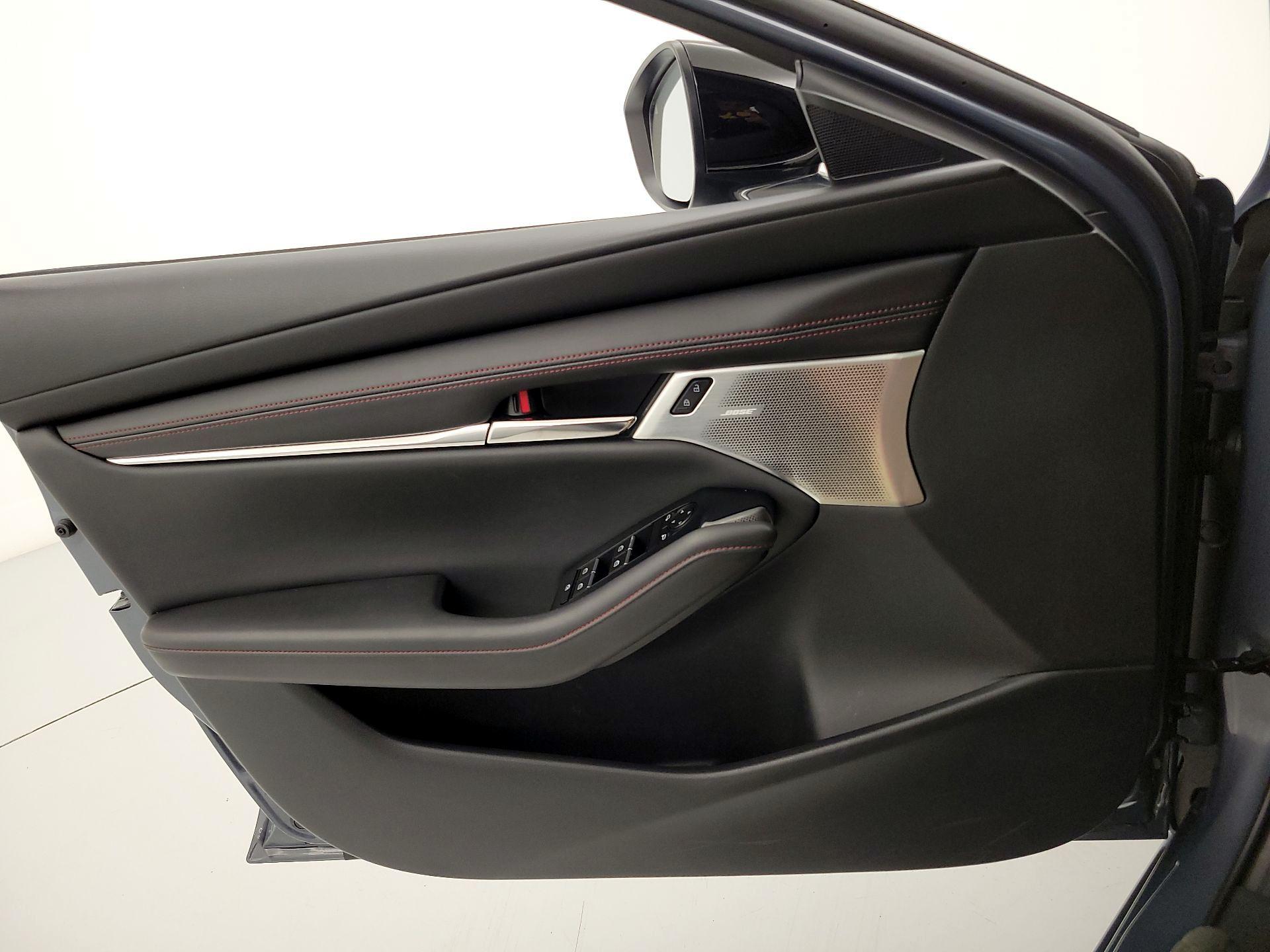 Thumbnail: 2023 Mazda Mazda3 - 12
