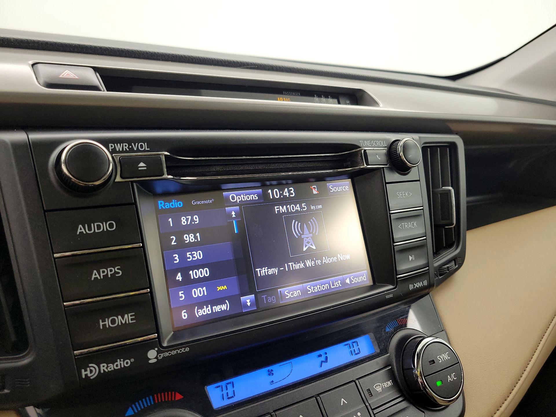 Thumbnail: 2018 Toyota RAV4 - 15