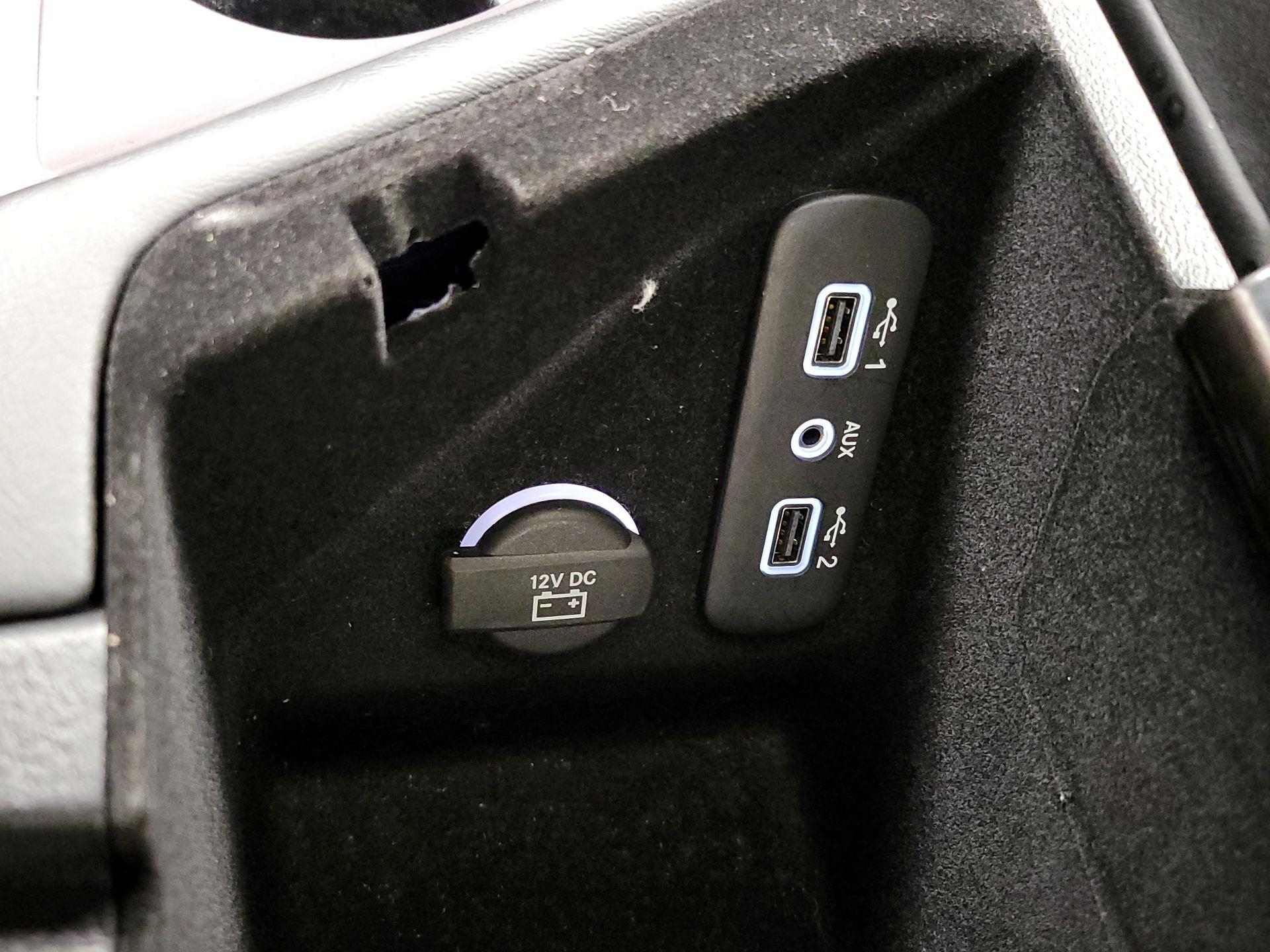 Thumbnail: 2022 Dodge Challenger - 18