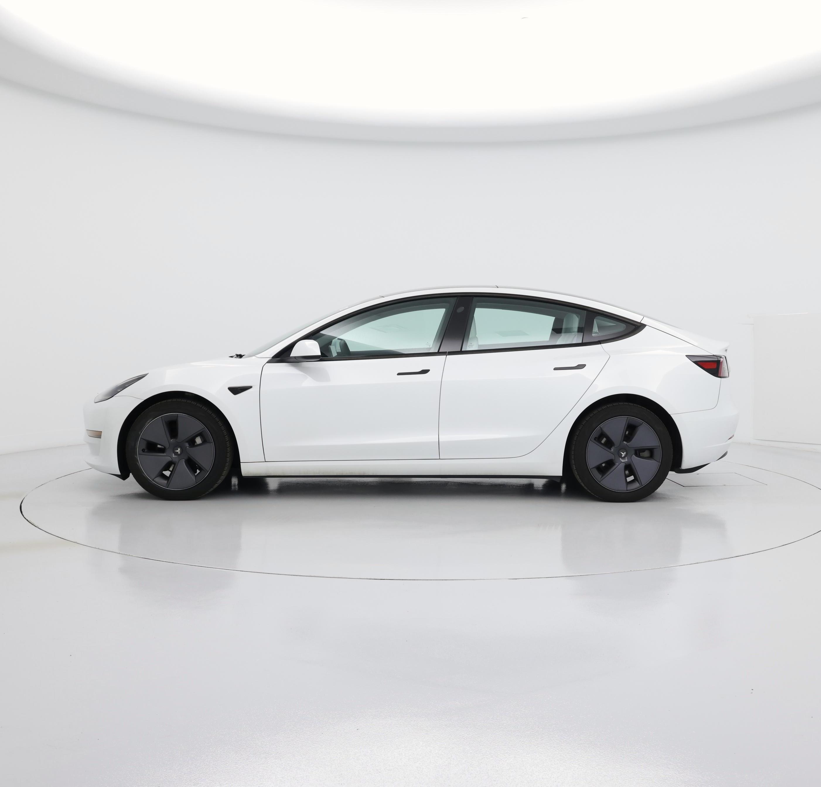 Thumbnail: 2023 Tesla Model 3 - 3