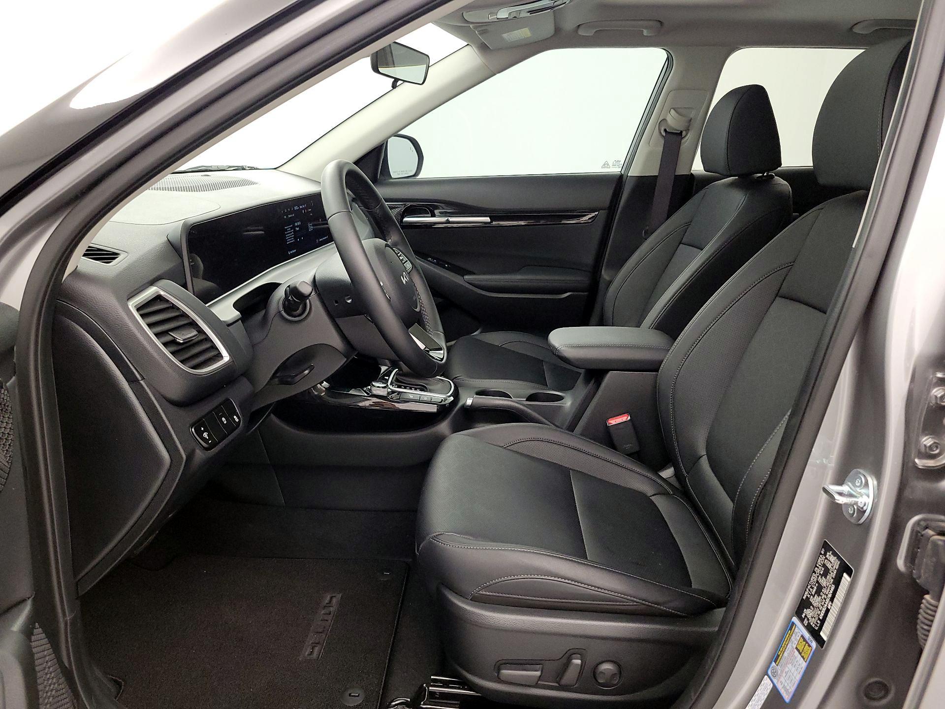 Thumbnail: 2025 Kia Seltos - 11