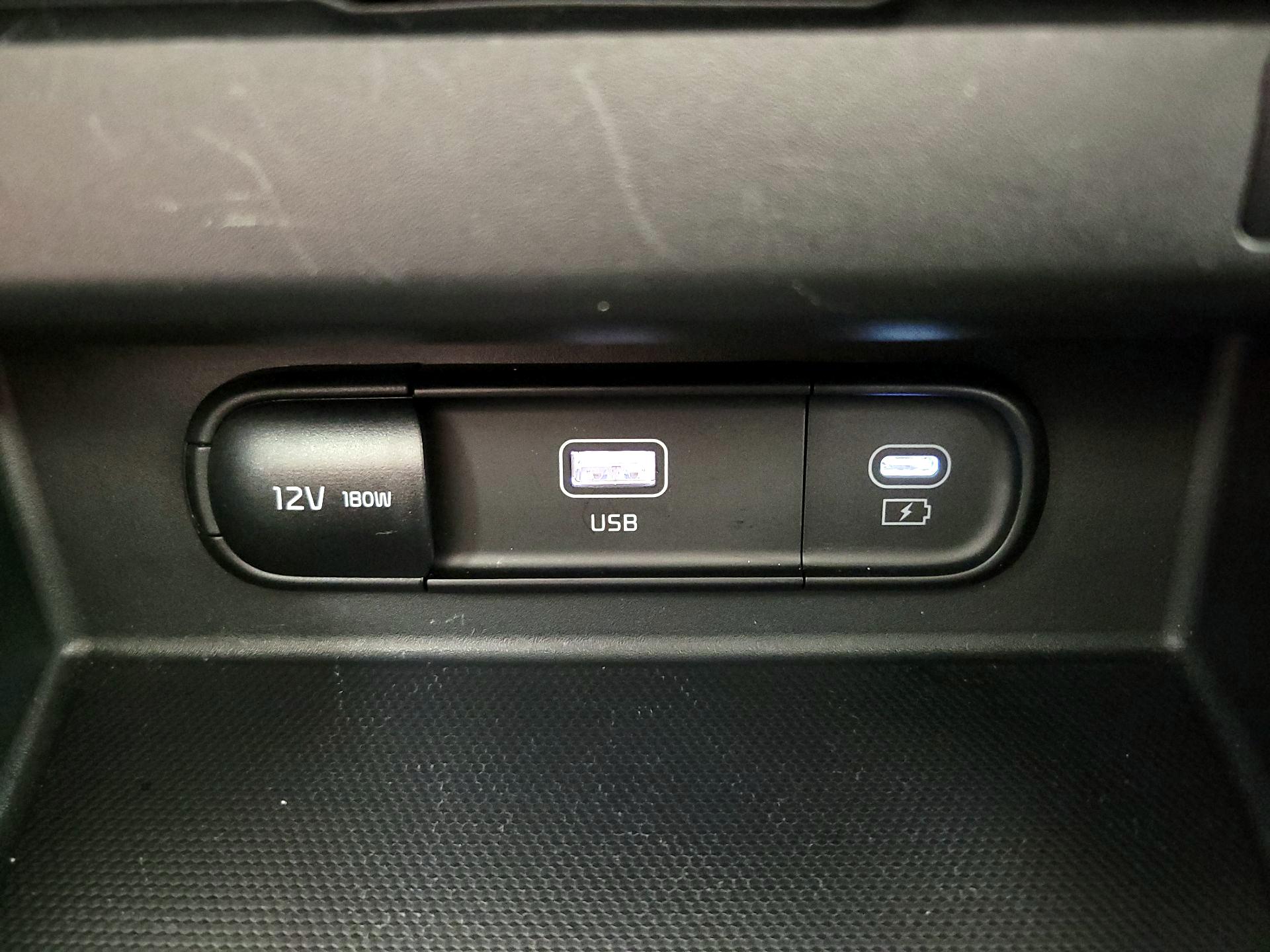 Thumbnail: 2025 Kia Seltos - 19