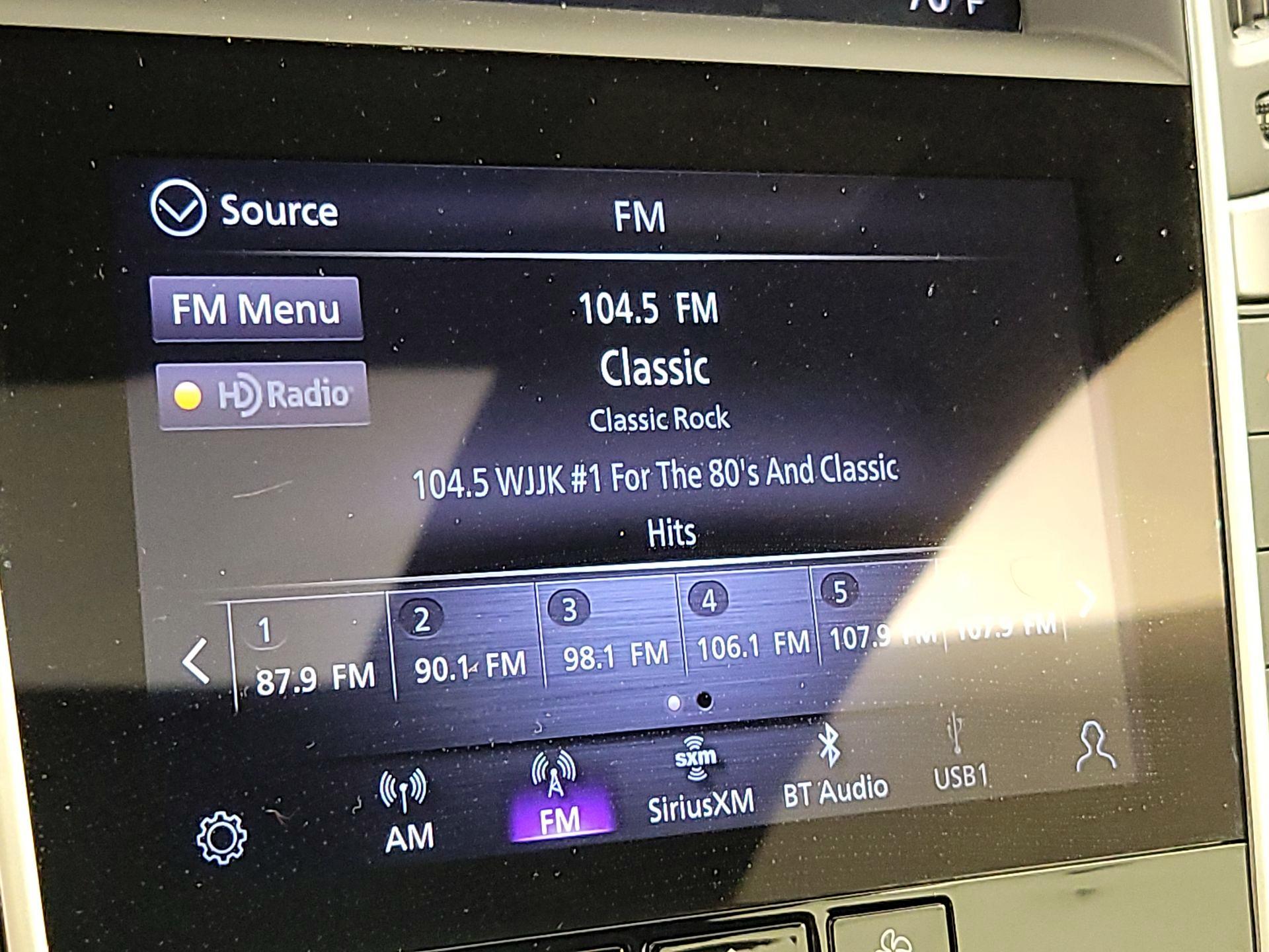 Thumbnail: 2021 INFINITI Q60 - 16