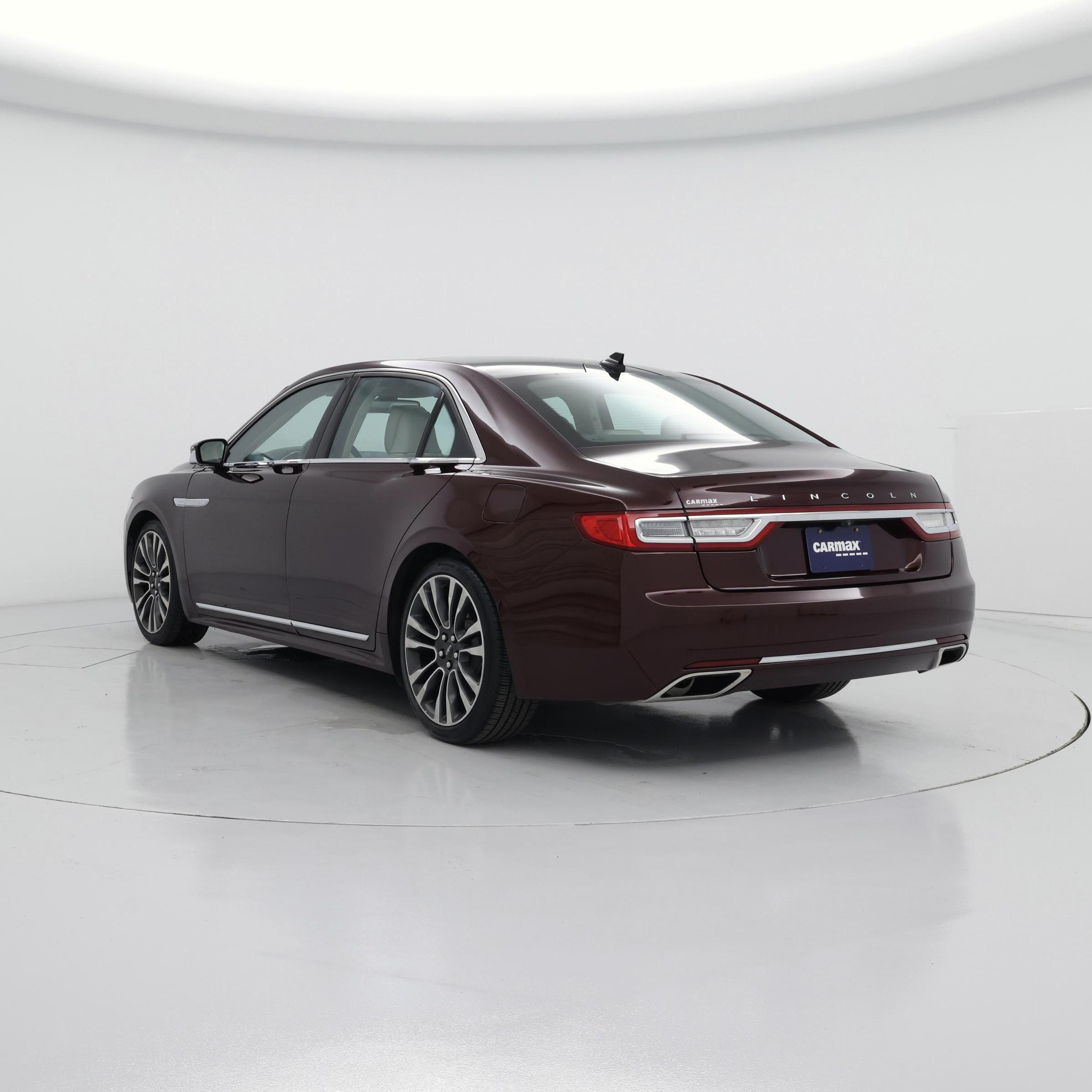 Thumbnail: 2019 Lincoln Continental - 2