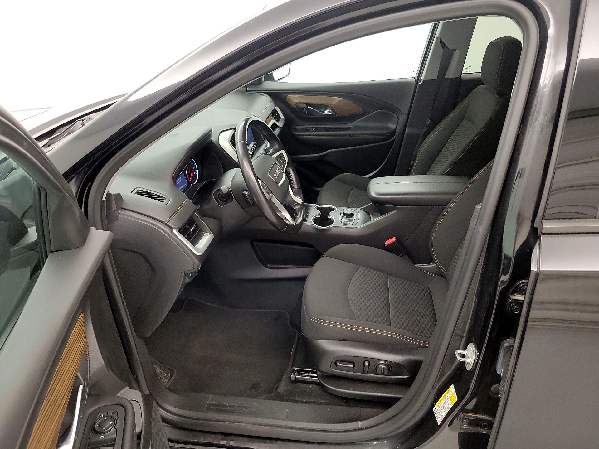 Thumbnail: 2020 GMC Terrain - 11