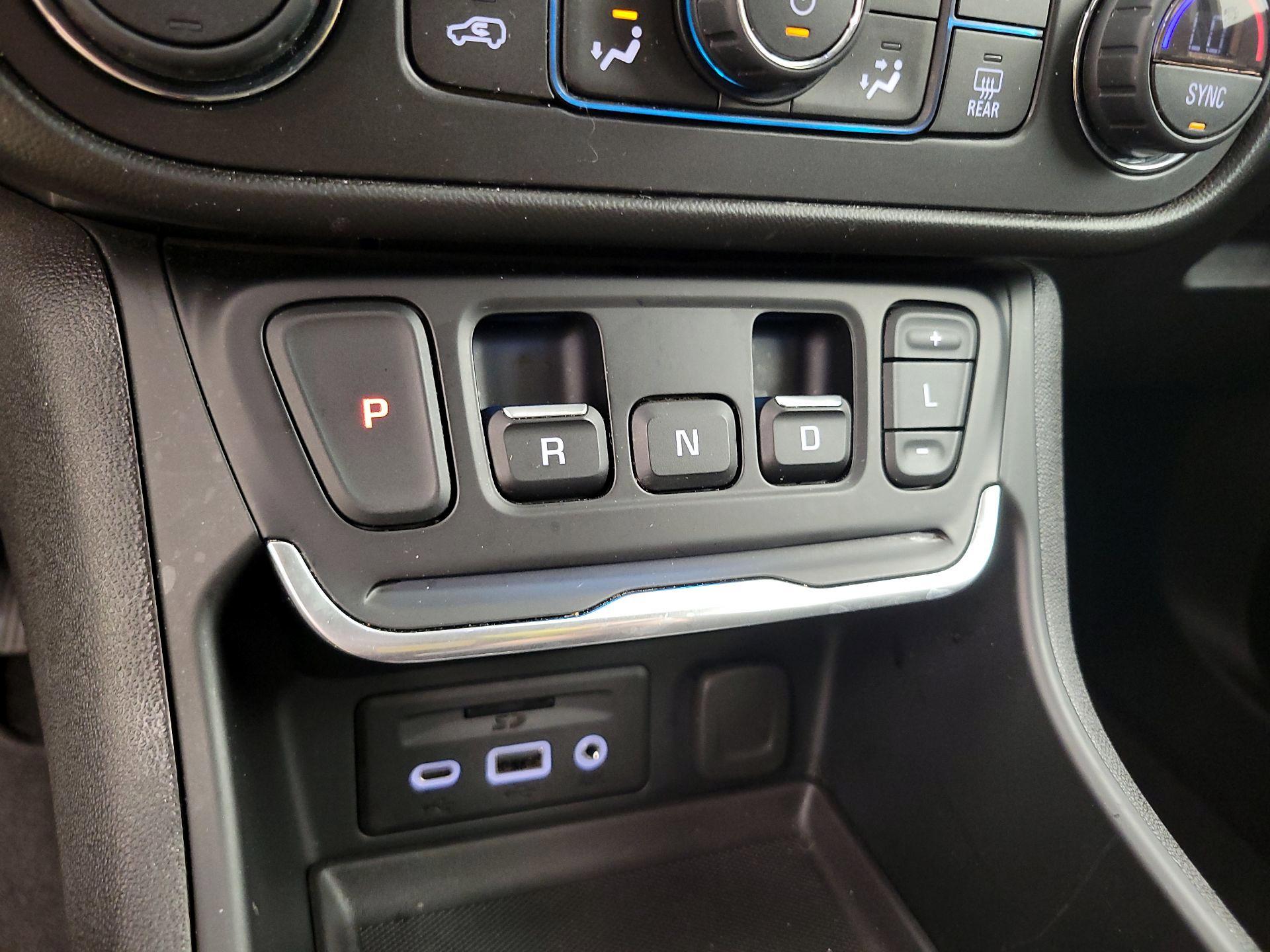 Thumbnail: 2020 GMC Terrain - 18