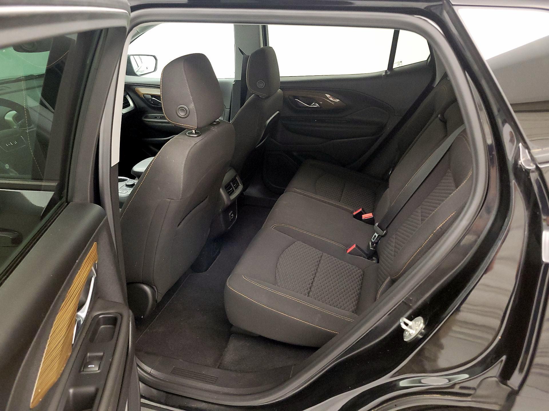 Thumbnail: 2020 GMC Terrain - 20