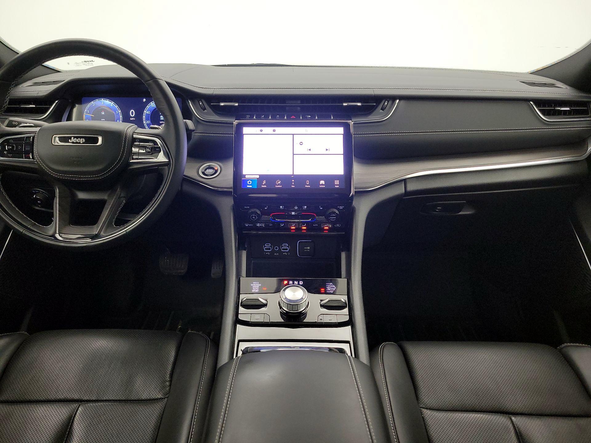 Thumbnail: 2024 Jeep Grand Cherokee - 9