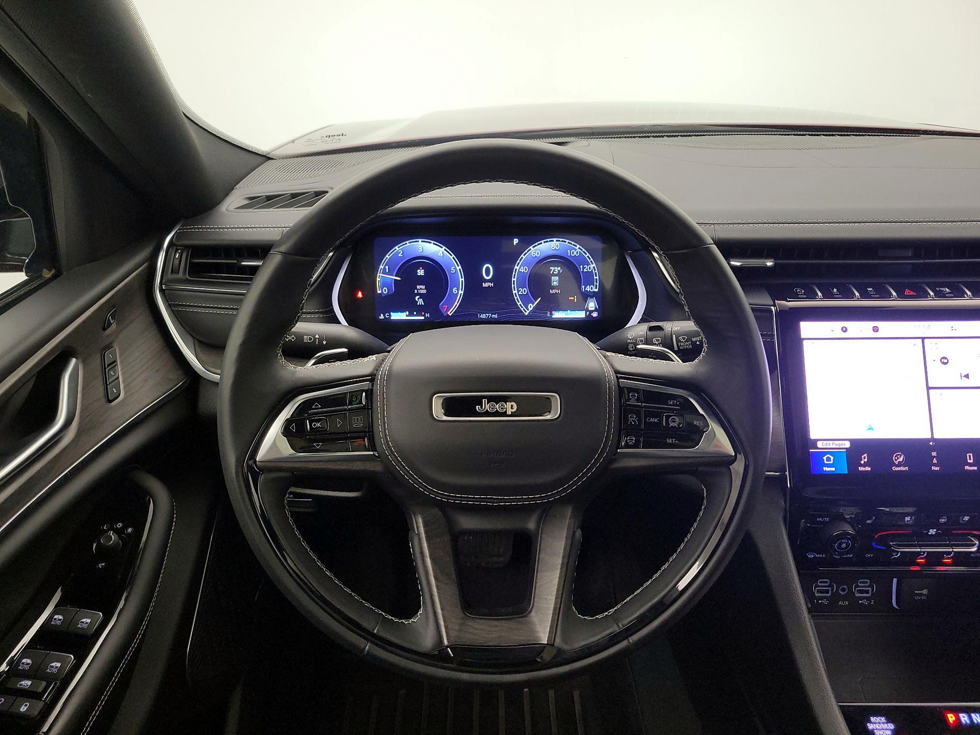 Thumbnail: 2024 Jeep Grand Cherokee - 10