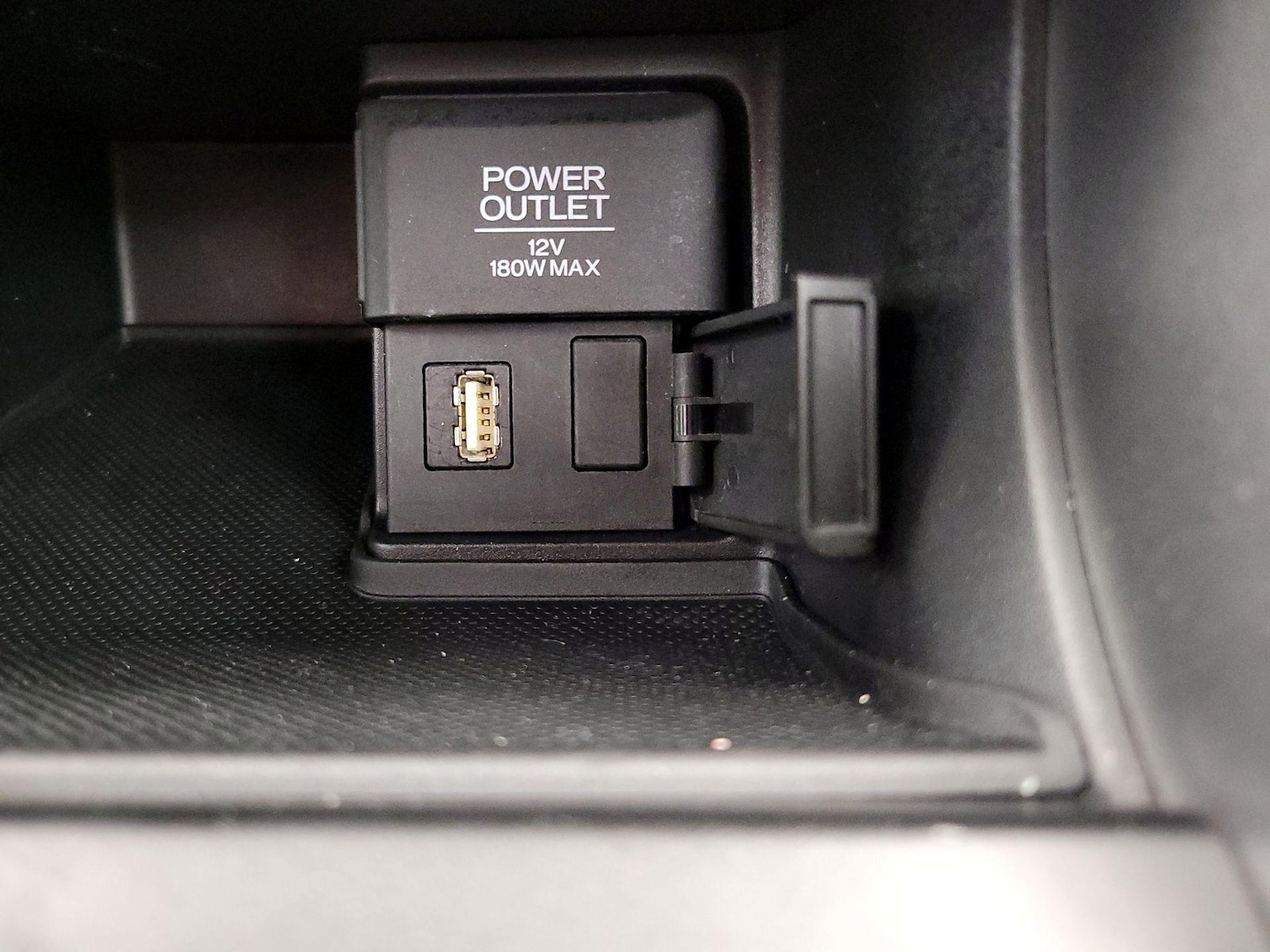 2014 Honda Accord LX - Photo 19