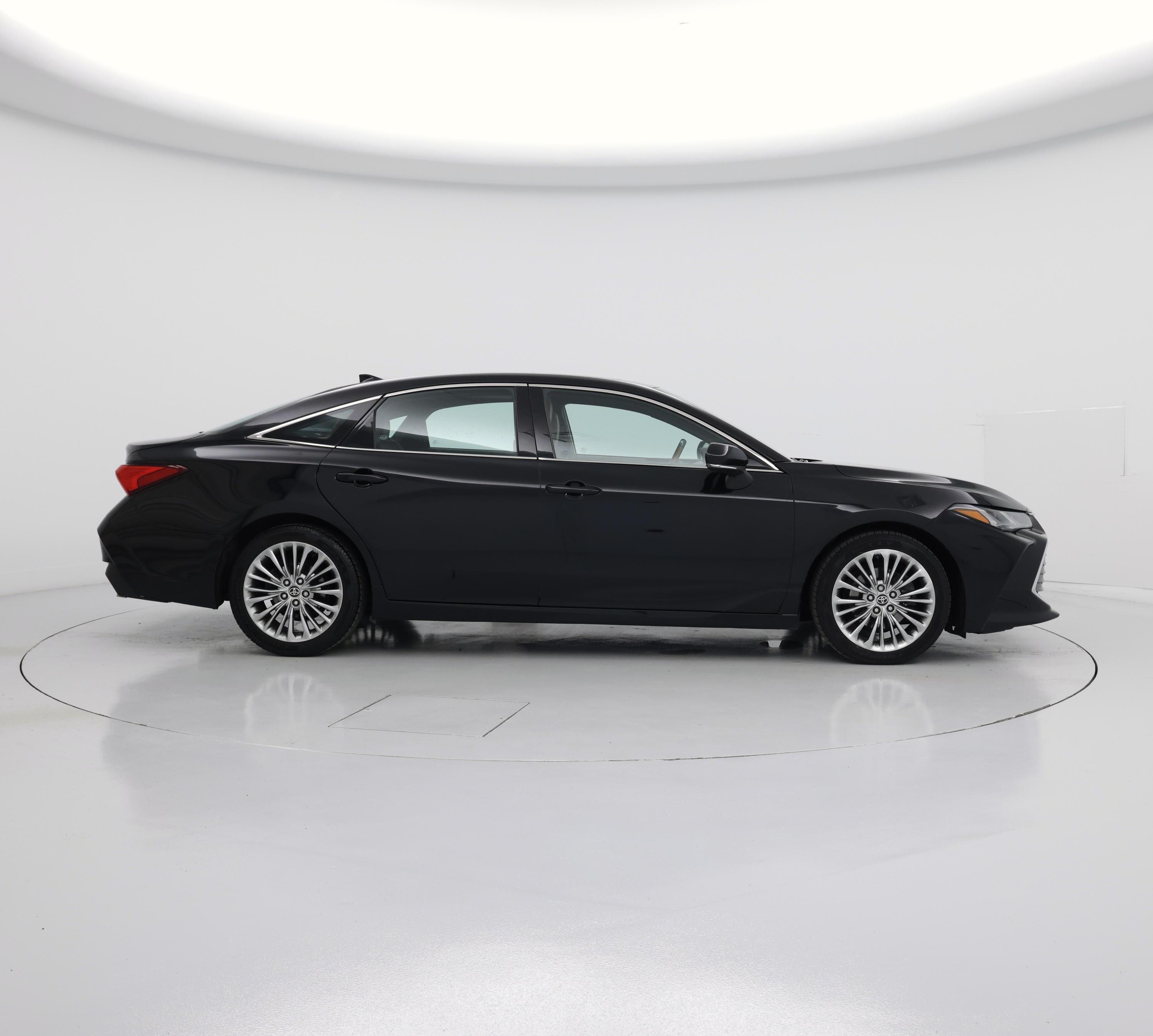Thumbnail: 2022 Toyota Avalon - 7