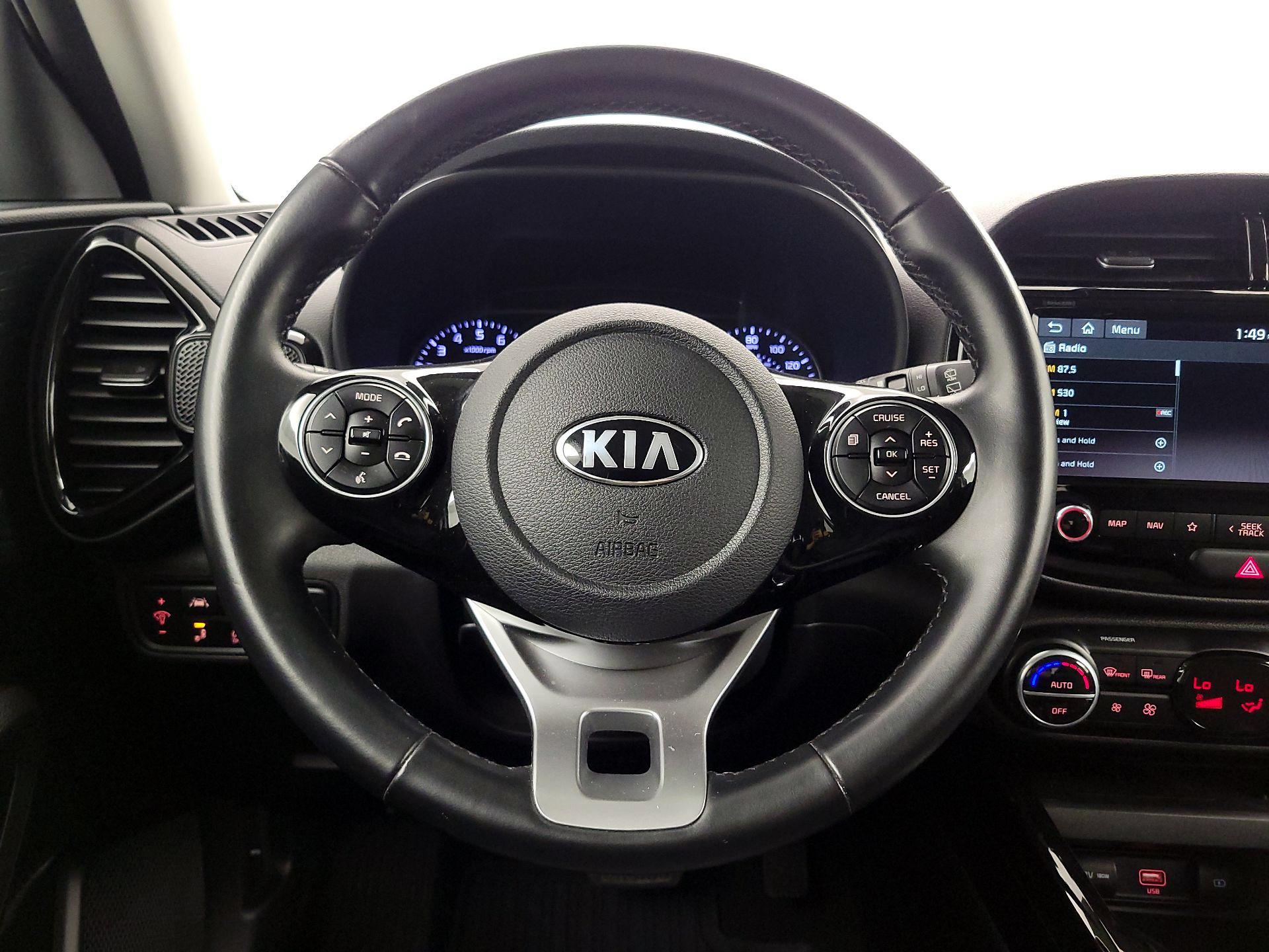 Thumbnail: 2020 Kia Soul - 10