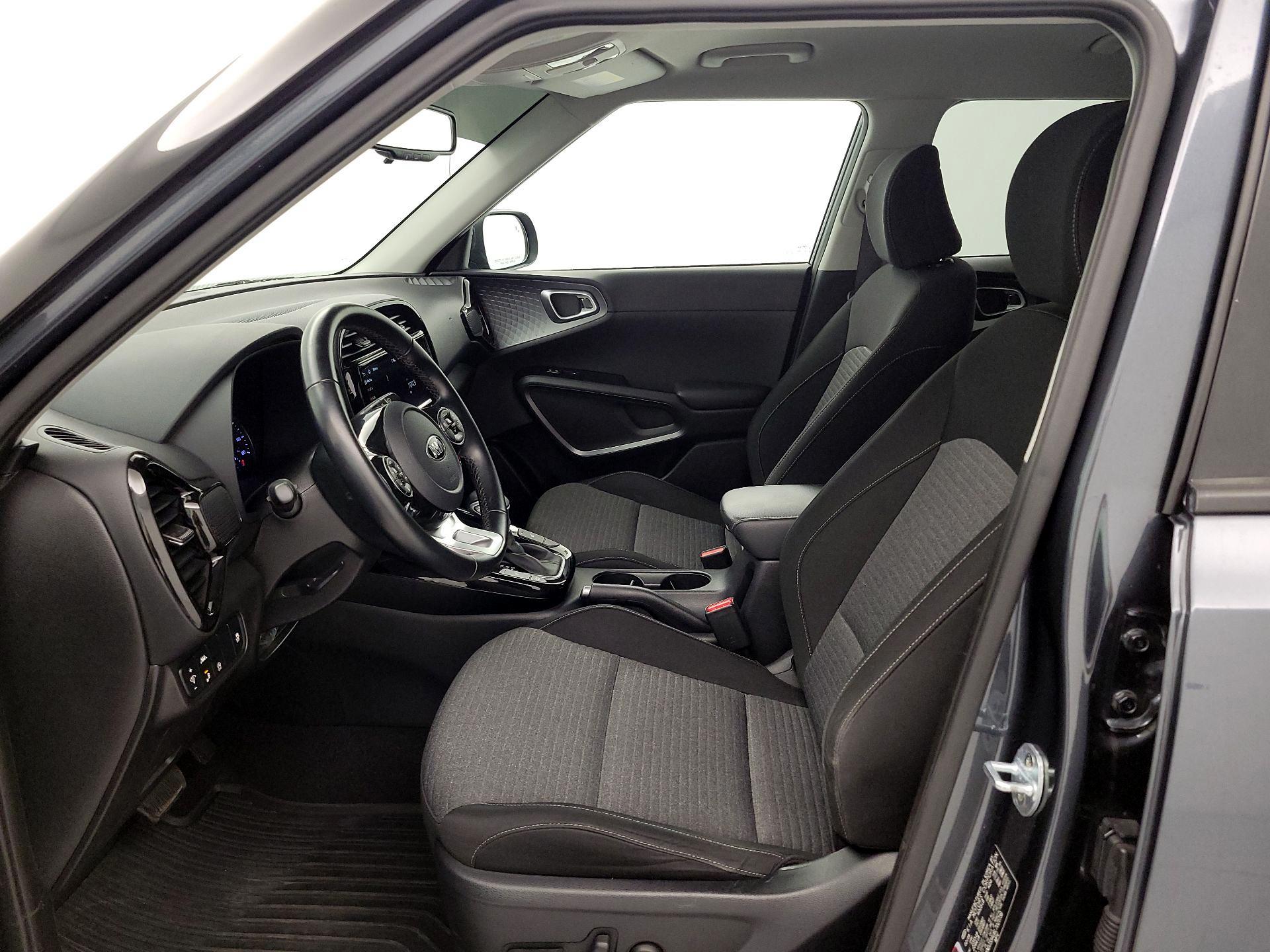 Thumbnail: 2020 Kia Soul - 11