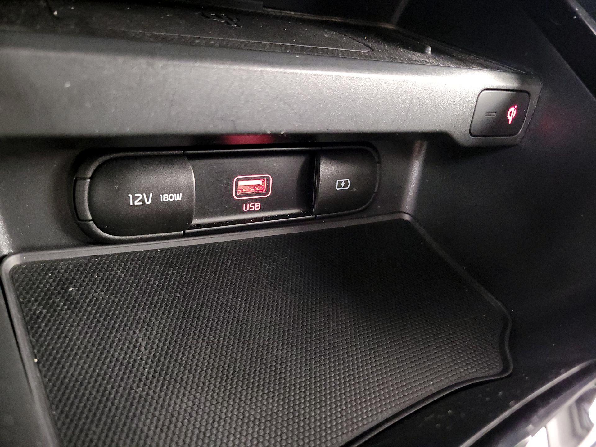 Thumbnail: 2020 Kia Soul - 18