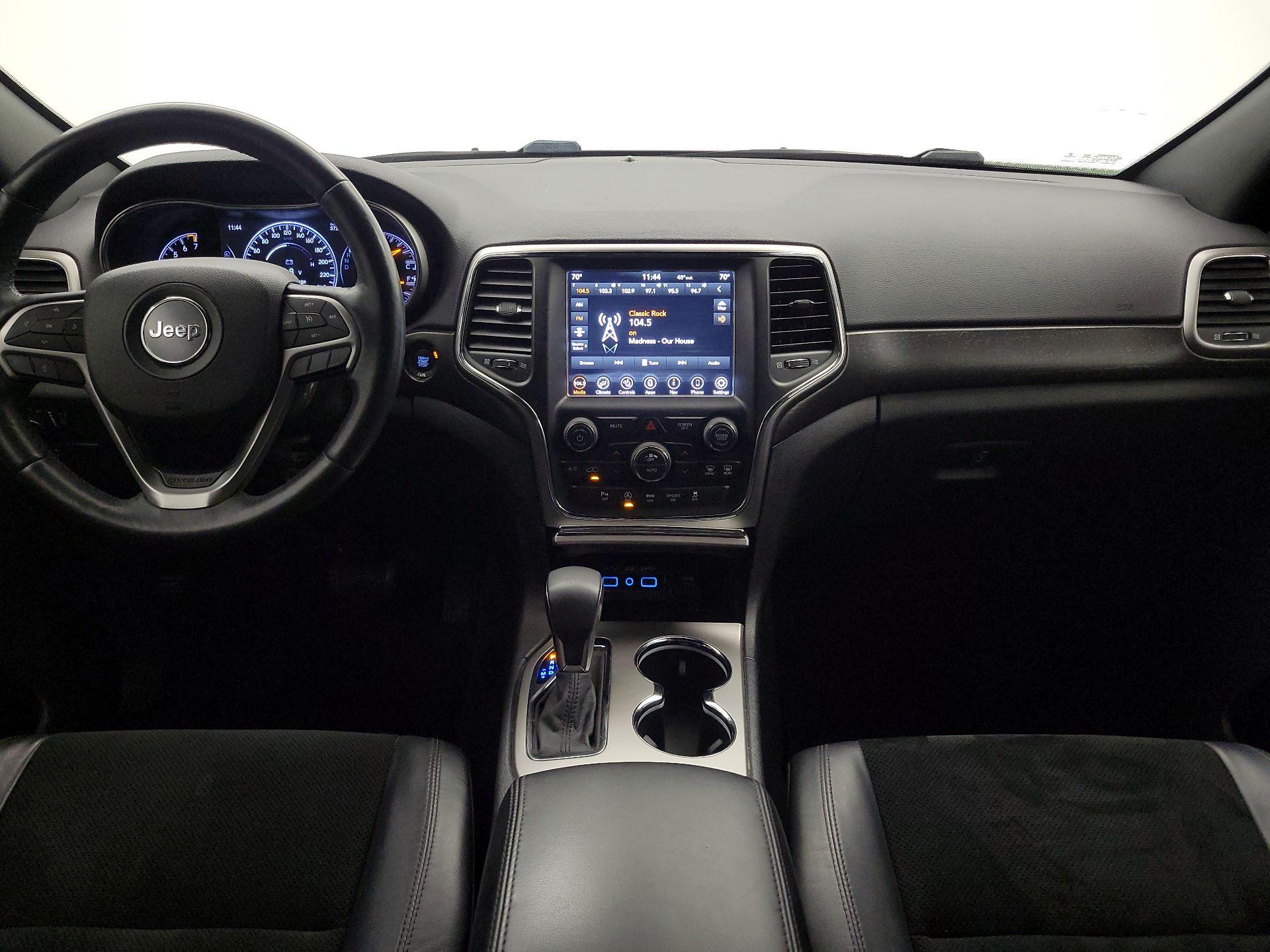 Thumbnail: 2018 Jeep Grand Cherokee - 9