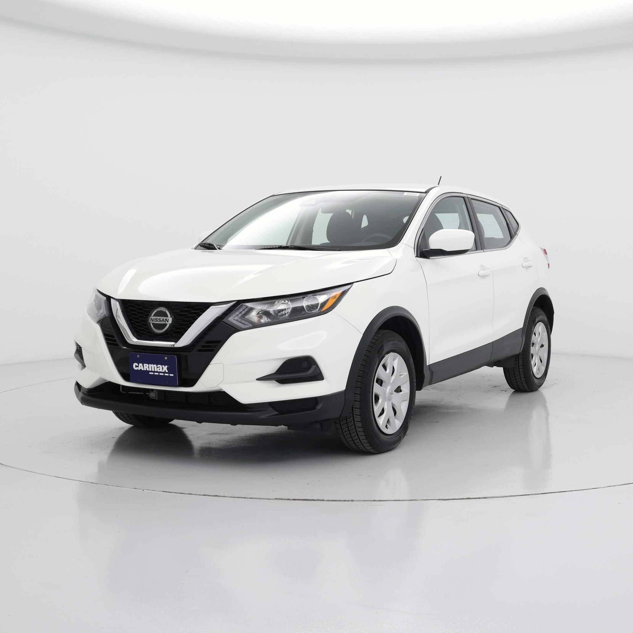 Thumbnail: 2020 Nissan Rogue Sport - 4
