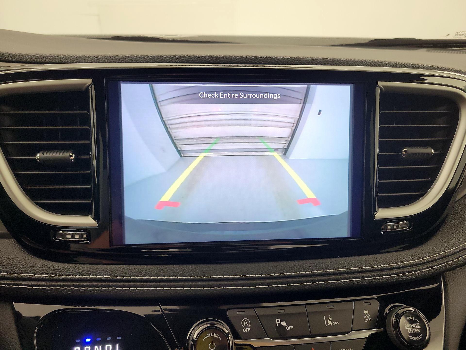 Thumbnail: 2025 Chrysler Pacifica - 14