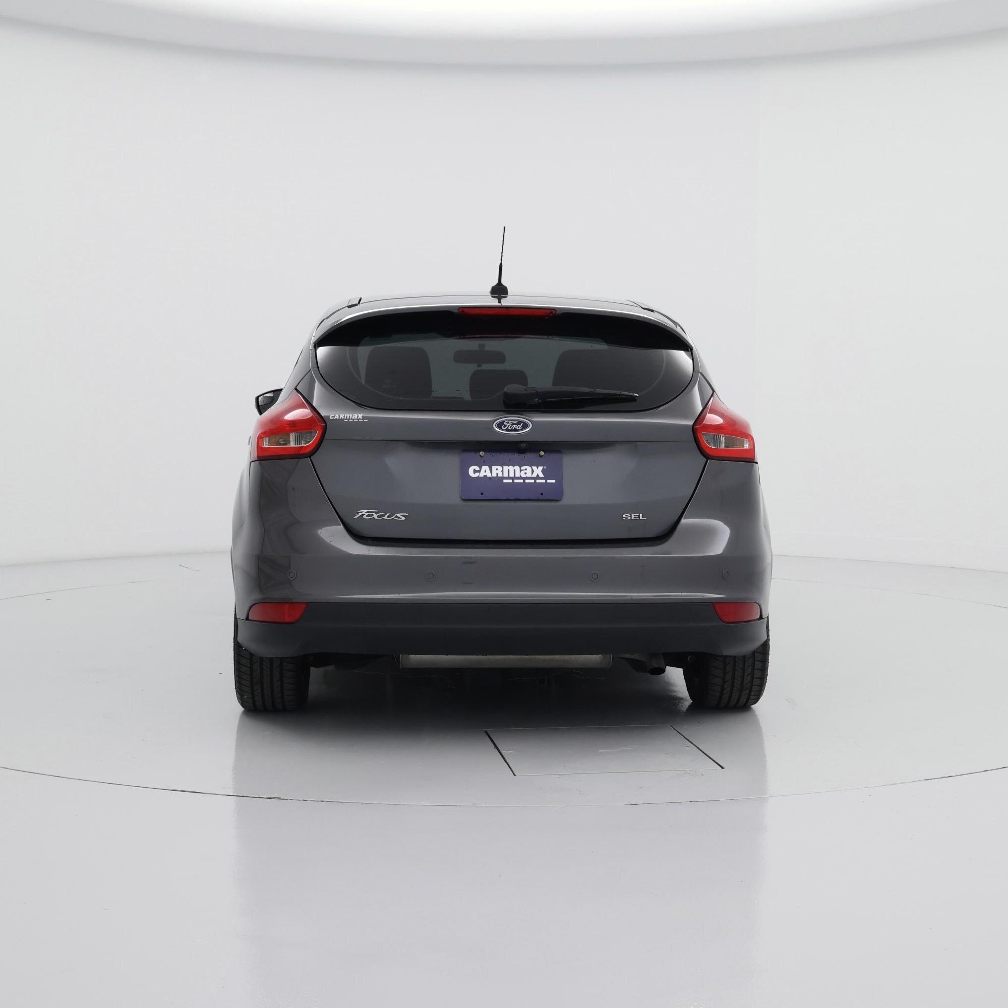 Thumbnail: 2018 Ford Focus - 6