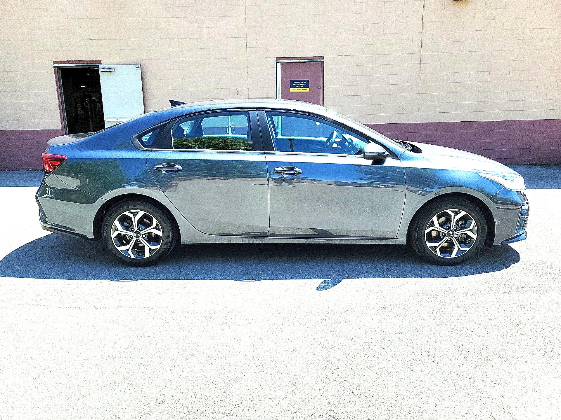 Thumbnail: 2021 Kia Forte - 4