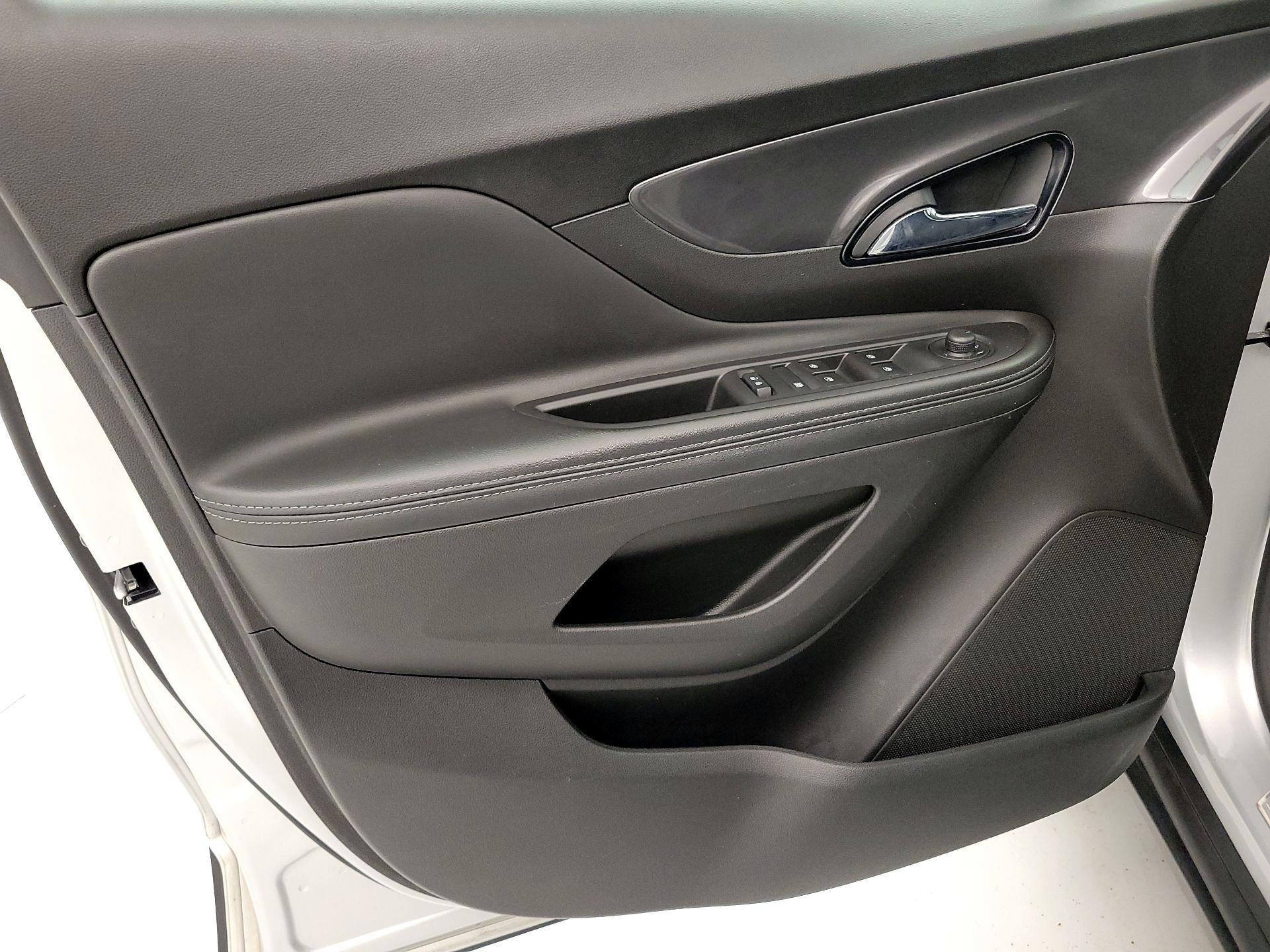 Thumbnail: 2021 Buick Encore - 12
