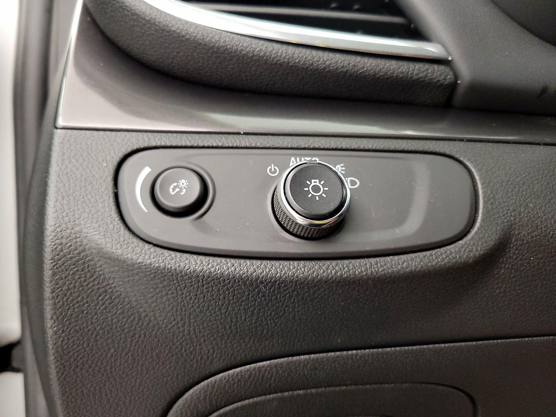 Thumbnail: 2021 Buick Encore - 13