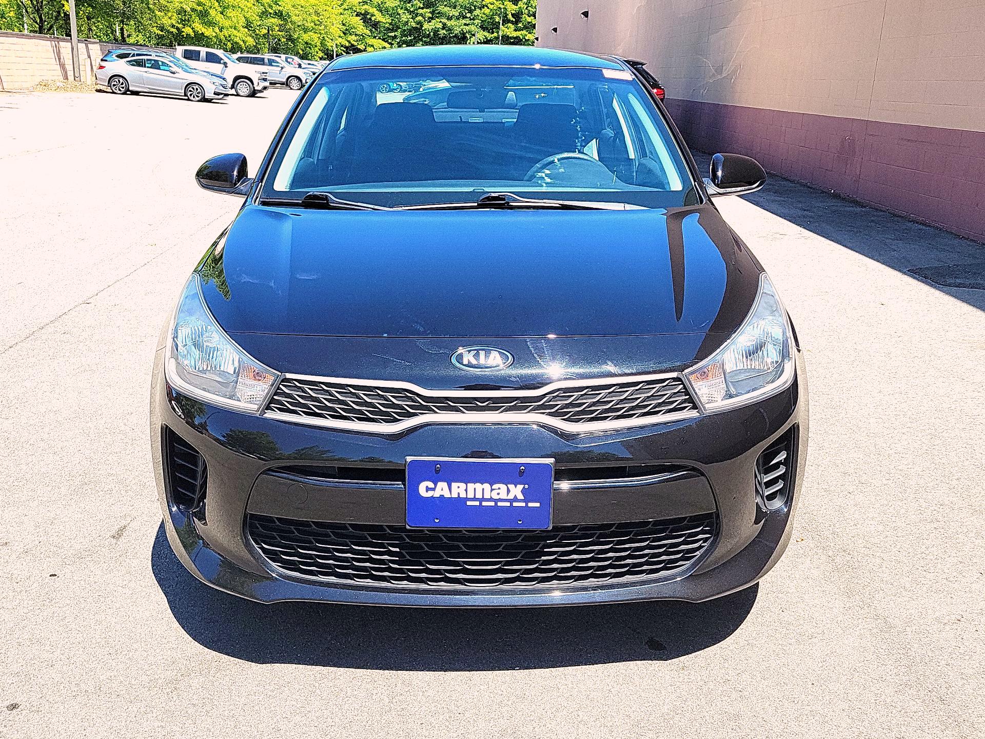 Thumbnail: 2020 Kia Rio - 2